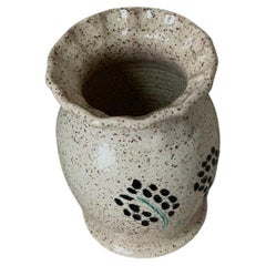Vase en terre cuite de Studio Pottery peint à la main dans les années 1970