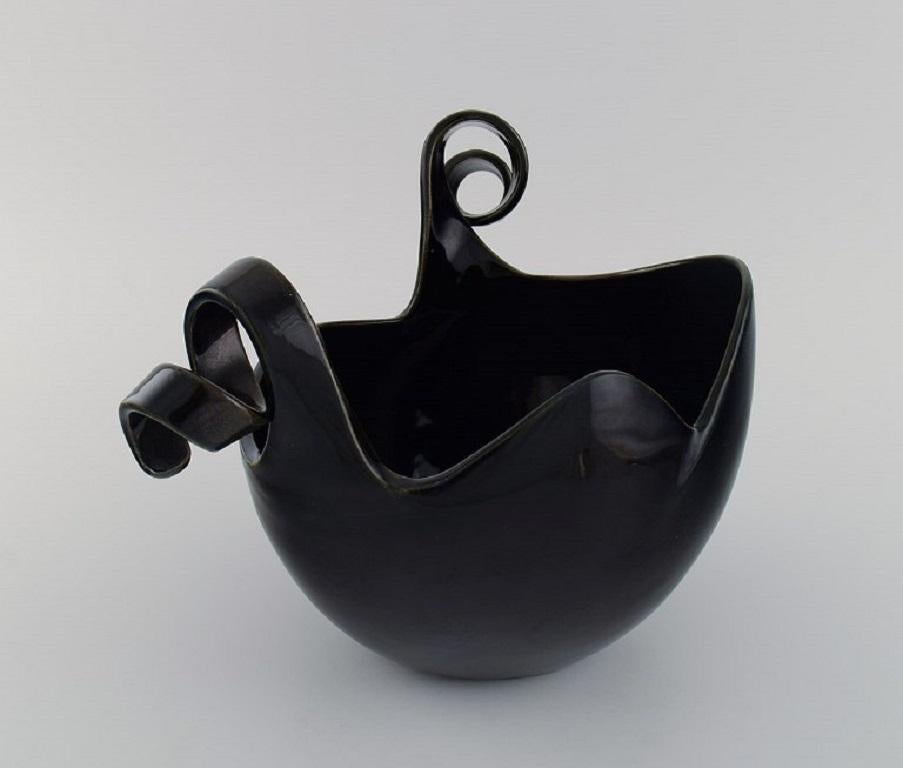 Contemporary Claydies for Kähler, Primadonna Bowl in Black Glazed Ceramic, 21st C For Sale