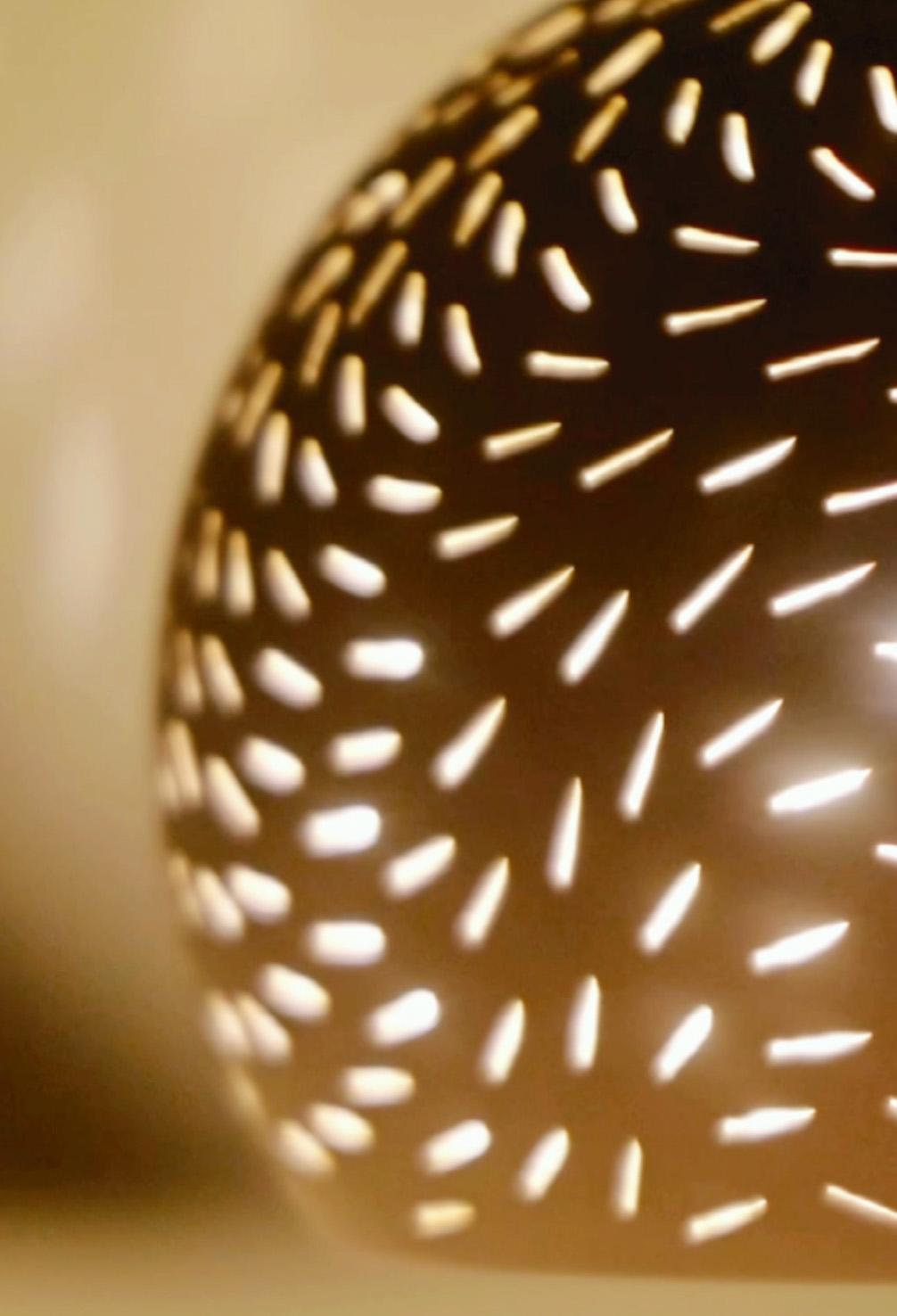 Hand-Crafted Claylight 12