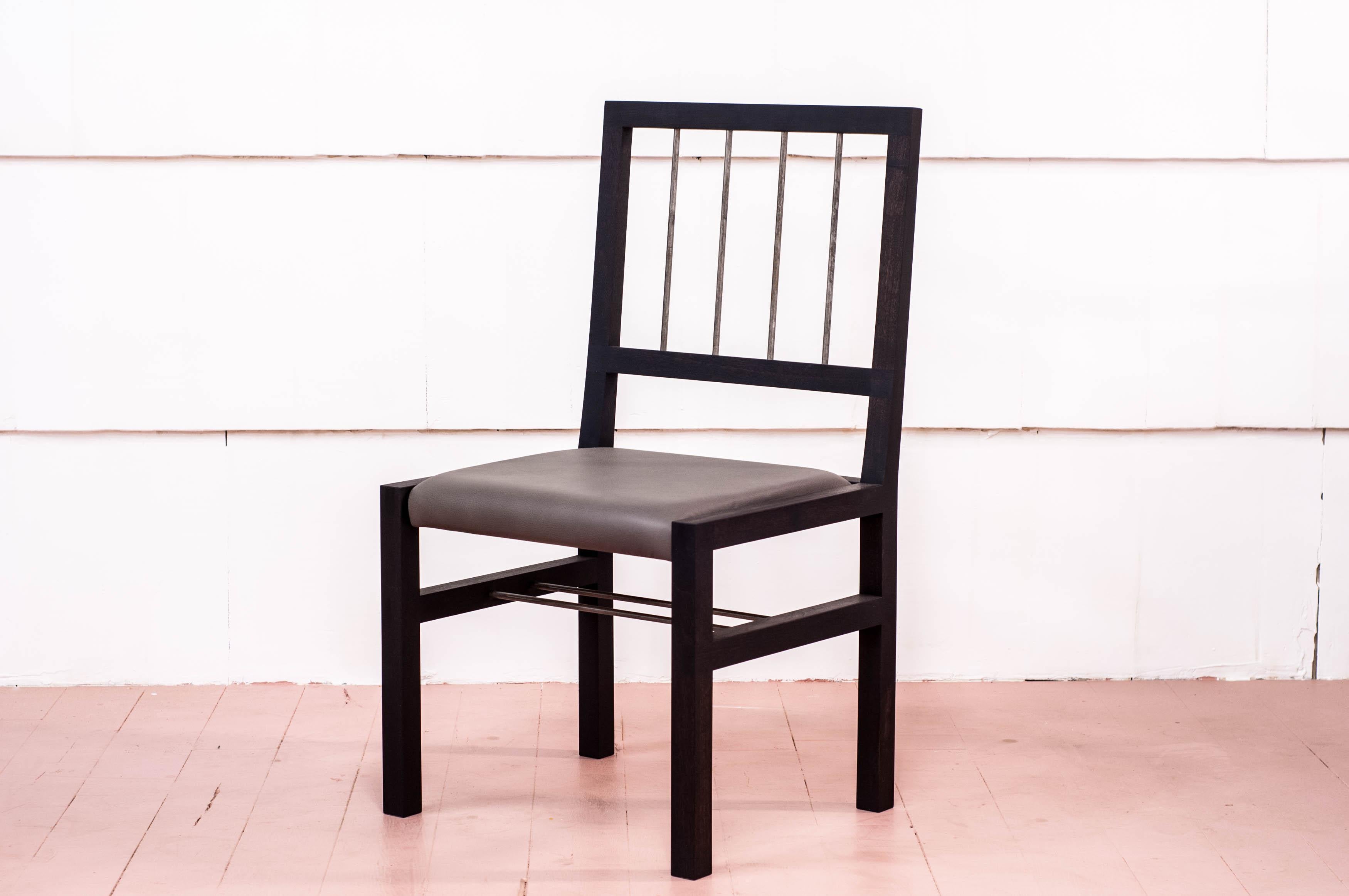 Clayo Chair 4