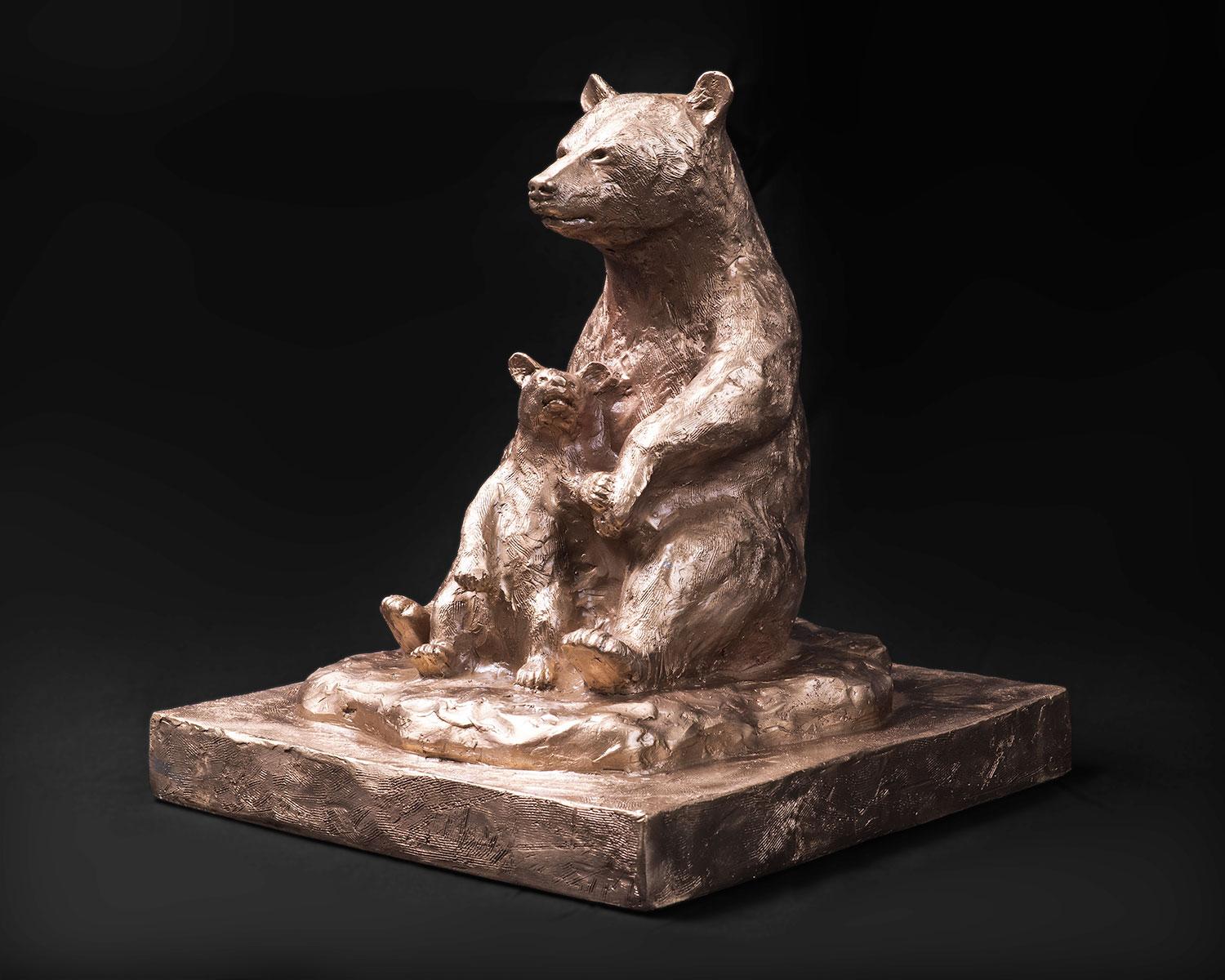 Clayt Lennox Figurative Sculpture - Mother and Child – Aurum Edition - Brozne Bear Sculpture