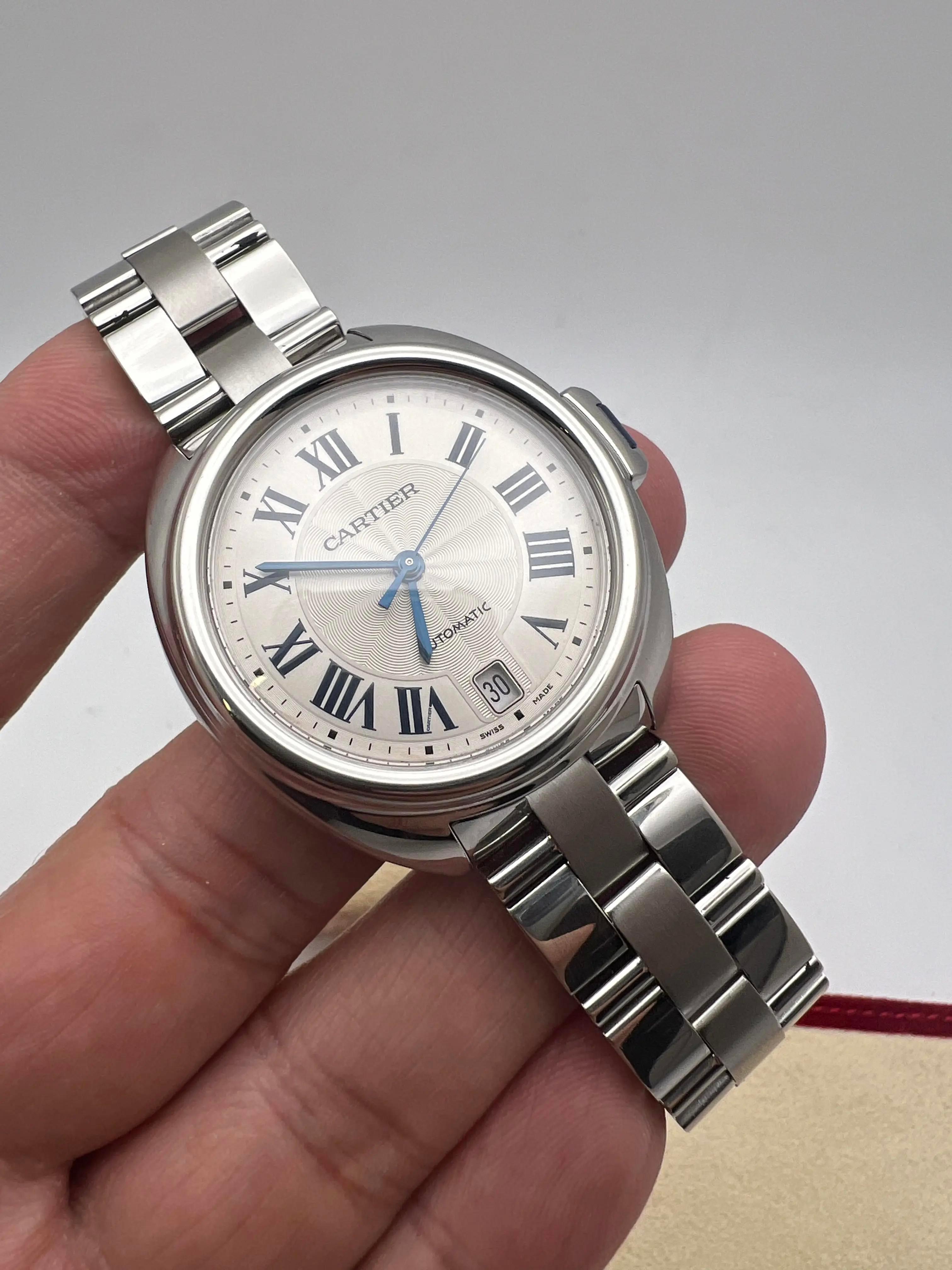 Cle De Cartier 35mm WSCL0006 Stahluhr mit blauen römischen Ziffern und silbernem Zifferblatt im Angebot 1