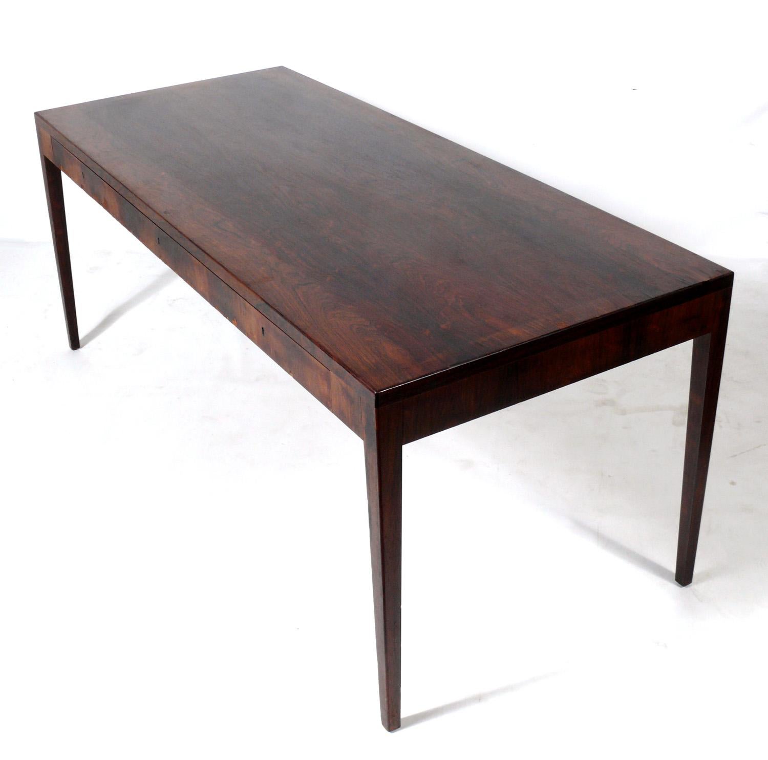 Clean Lined Danish Modern Rosewood Desk by Riis Antonsen In Good Condition In Atlanta, GA