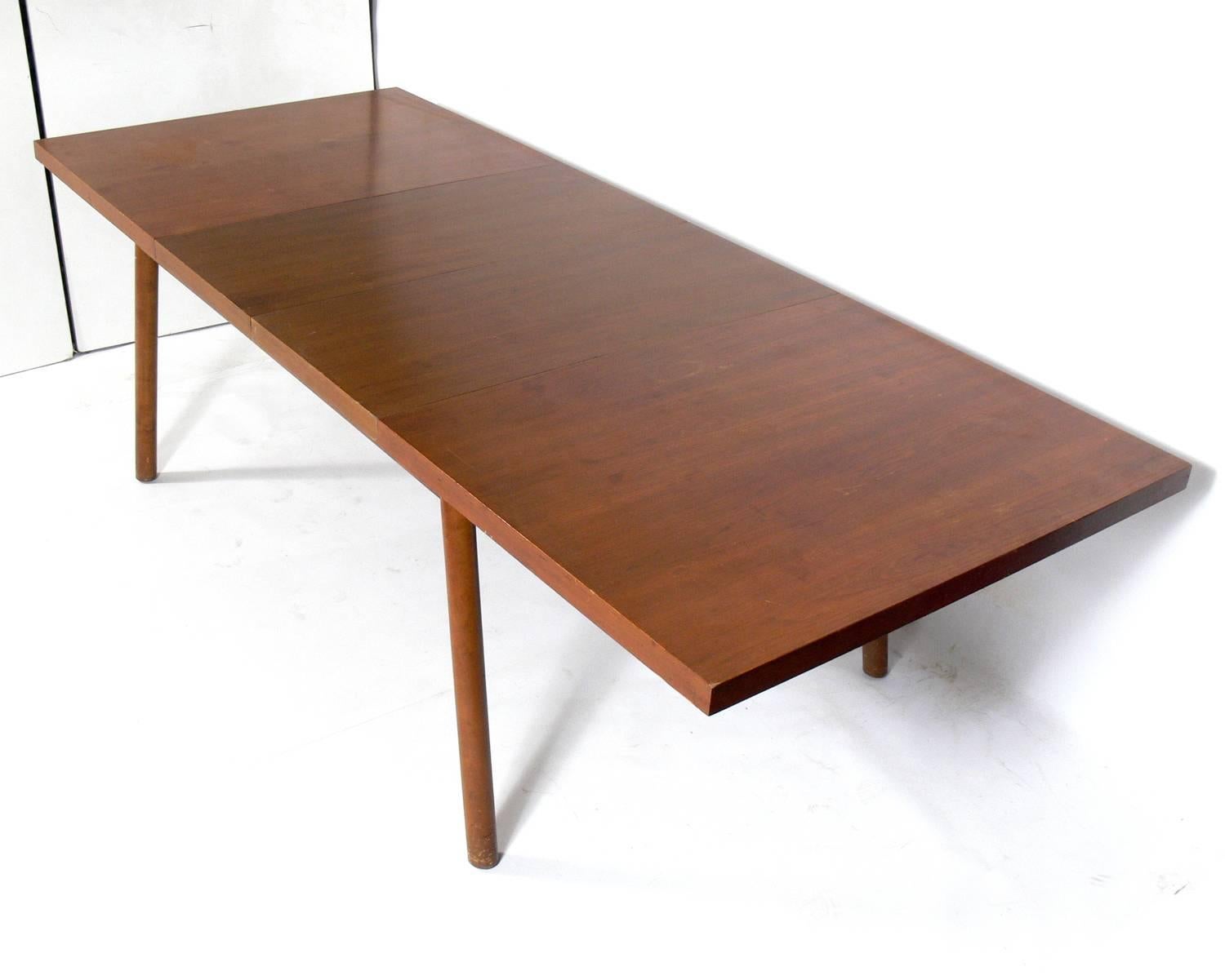 Clean Lined Dining Table by T.H. Robsjohn-Gibbings In Good Condition For Sale In Atlanta, GA