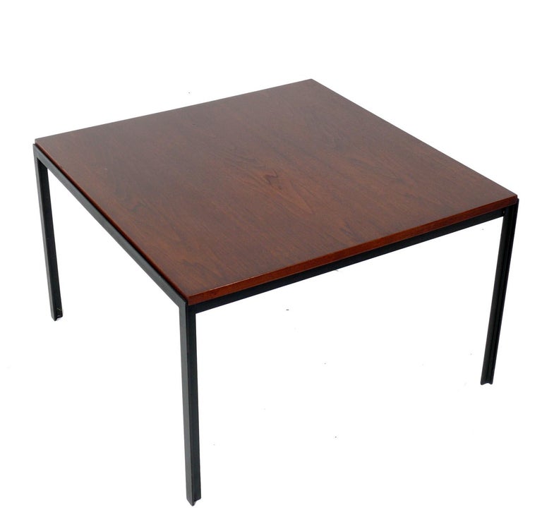 Mid-Century Modern Clean Lined Walnut and Iron Tables or Nightstands by Knoll For Sale
