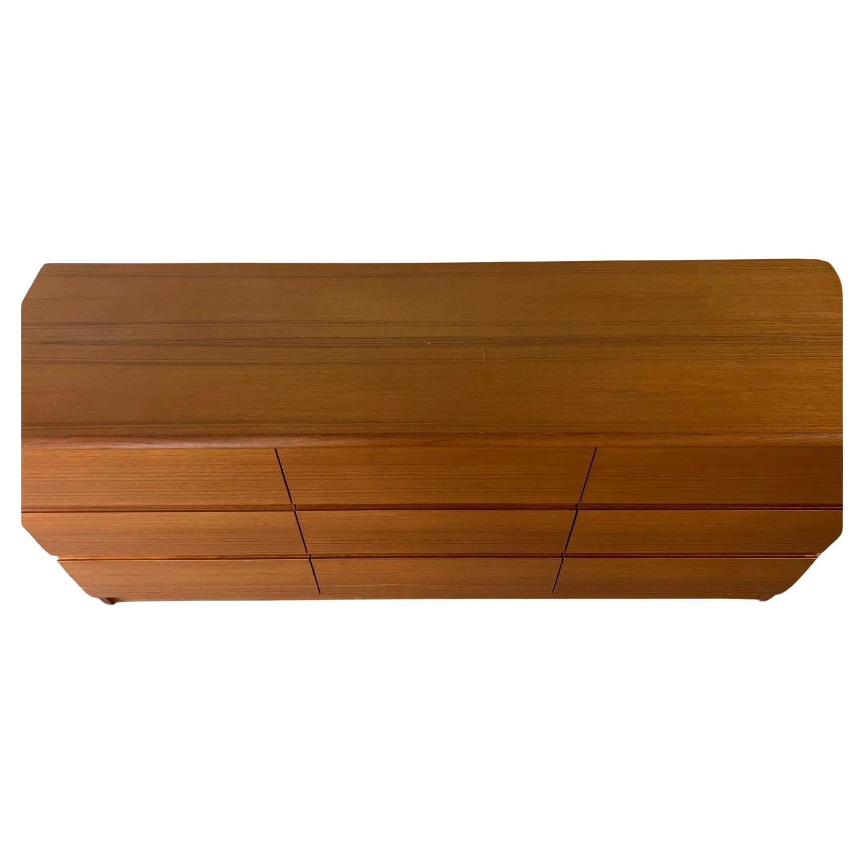 Scandinavian Modern Clean Mid century Danish modern Teak 9 drawer dresser credenza  For Sale
