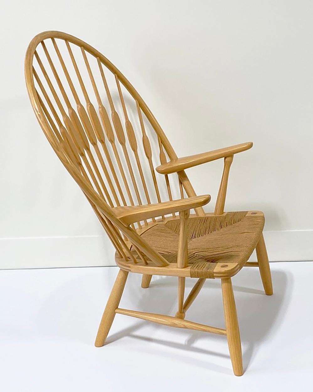 Clean PAIR von Hans Wegner Aschenbecher- Pfauenstühlen aus der Mitte des Jahrhunderts für Johannes Hansen im Zustand „Gut“ im Angebot in Minneapolis, MN