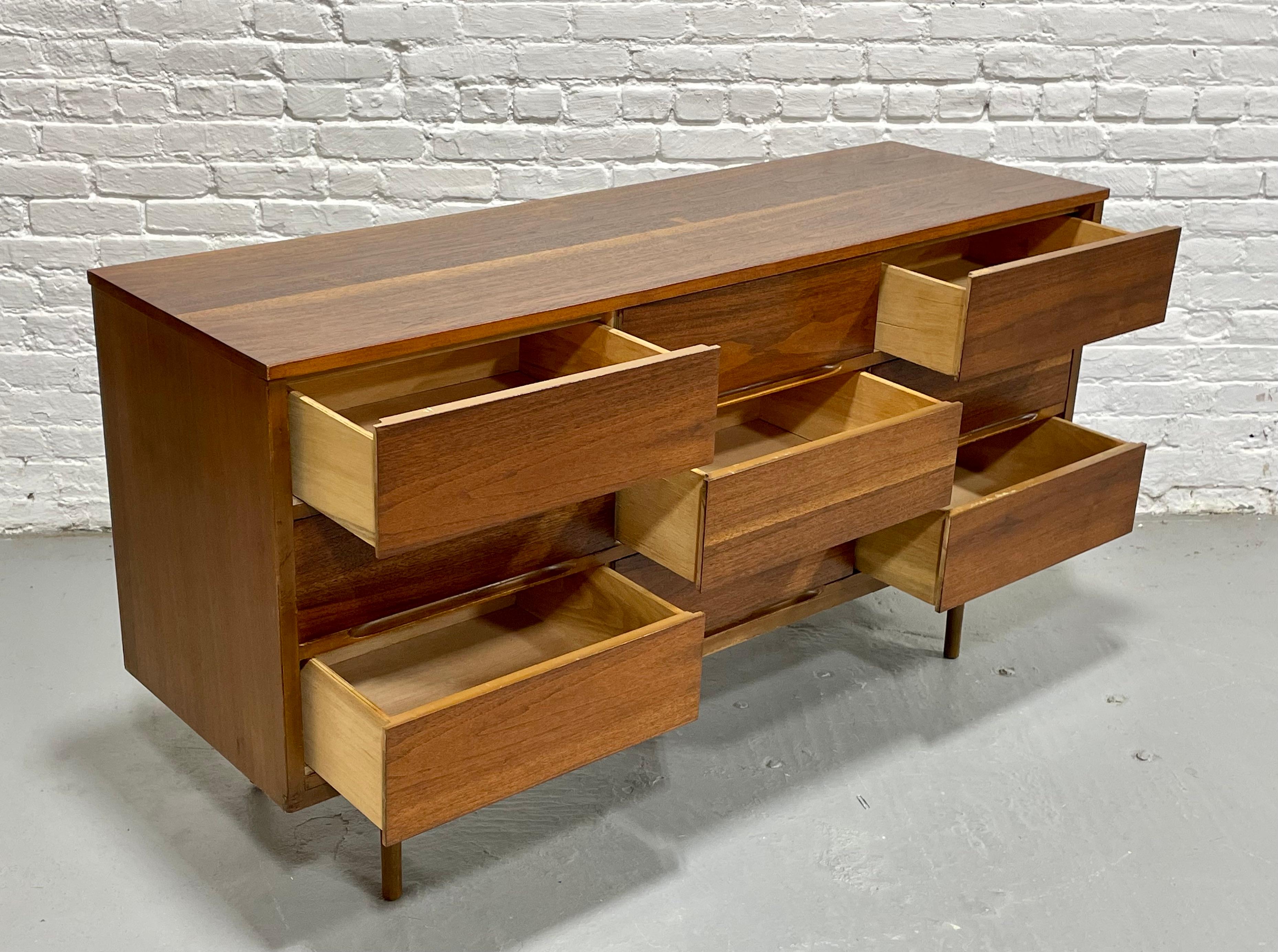 Clean + SIMPLE Mid Century Modern BEDROOM SET, c. 1960's 1