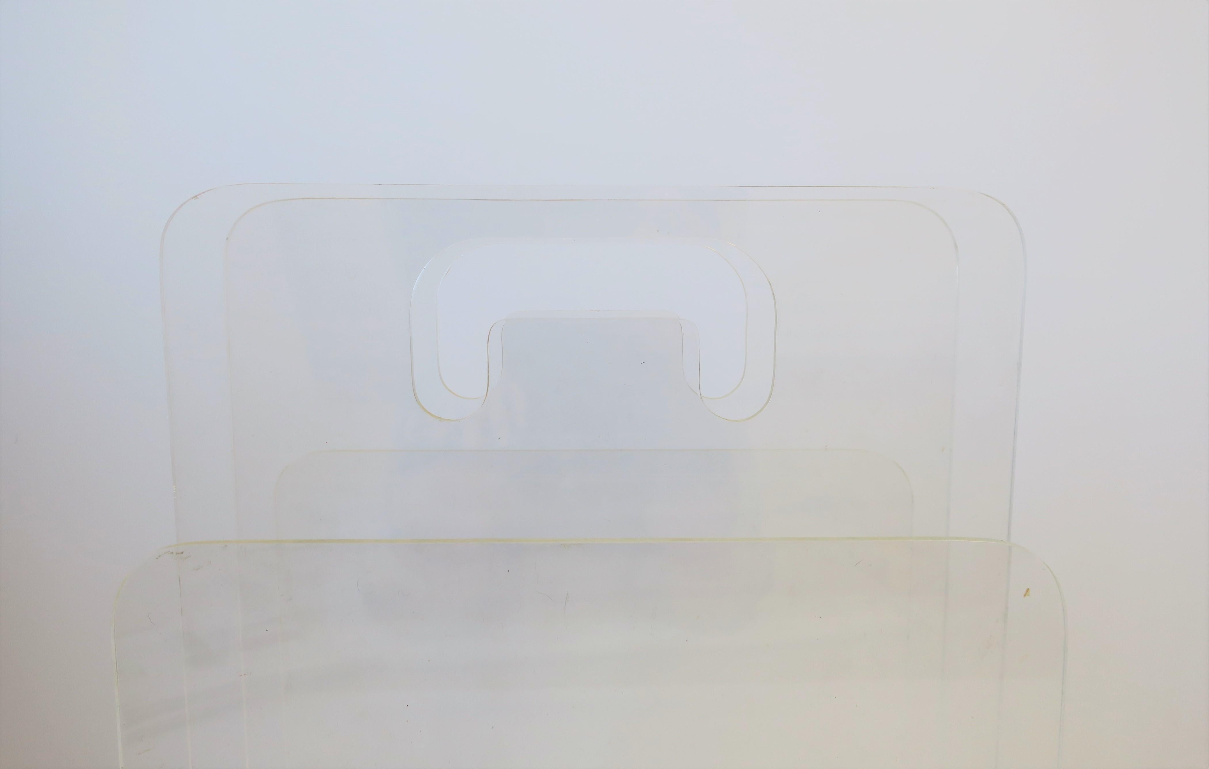 Acrylic Lucite Magazine Holder Stand, 1976 For Sale 1