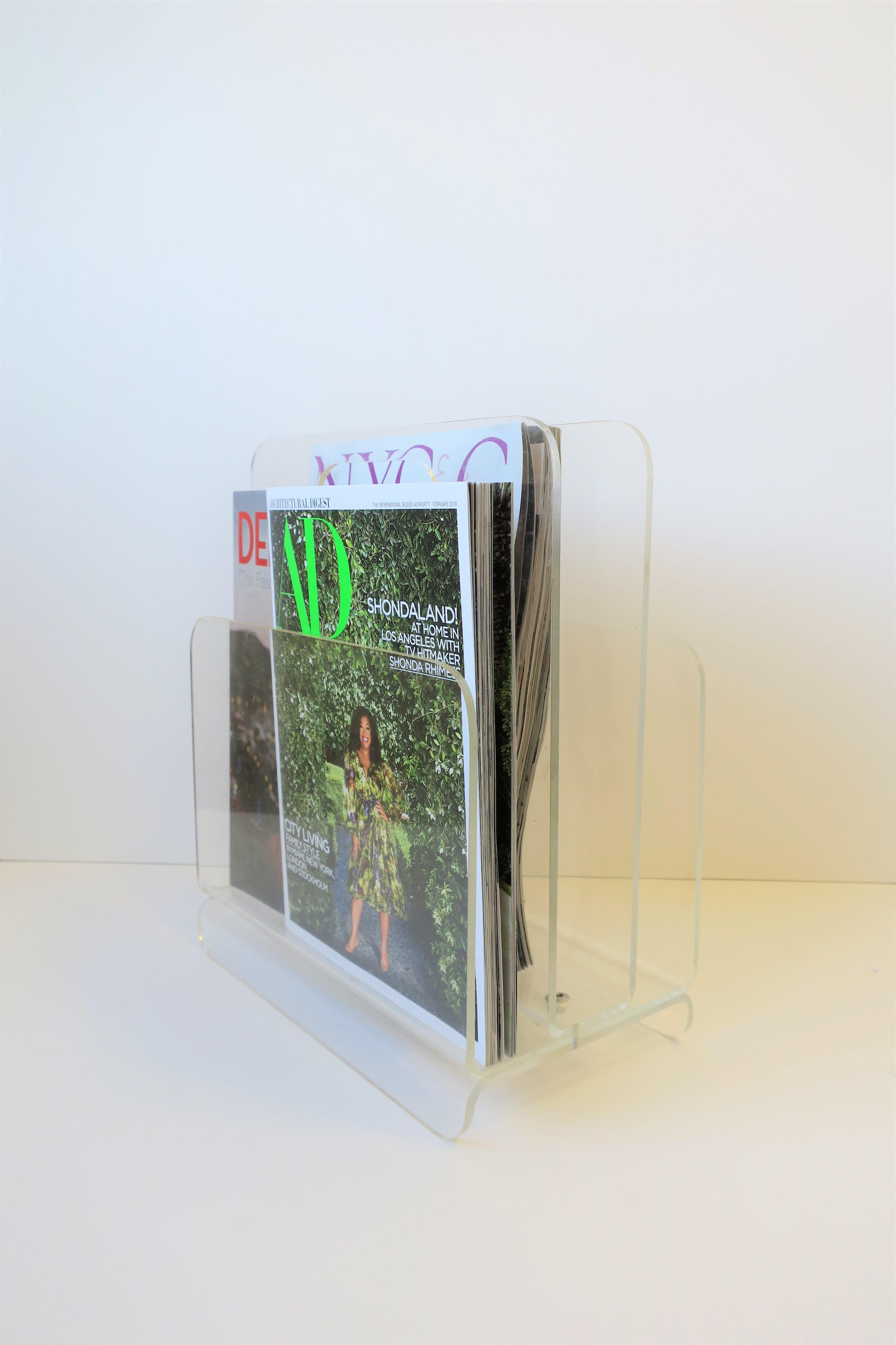 clear plastic magazine holders