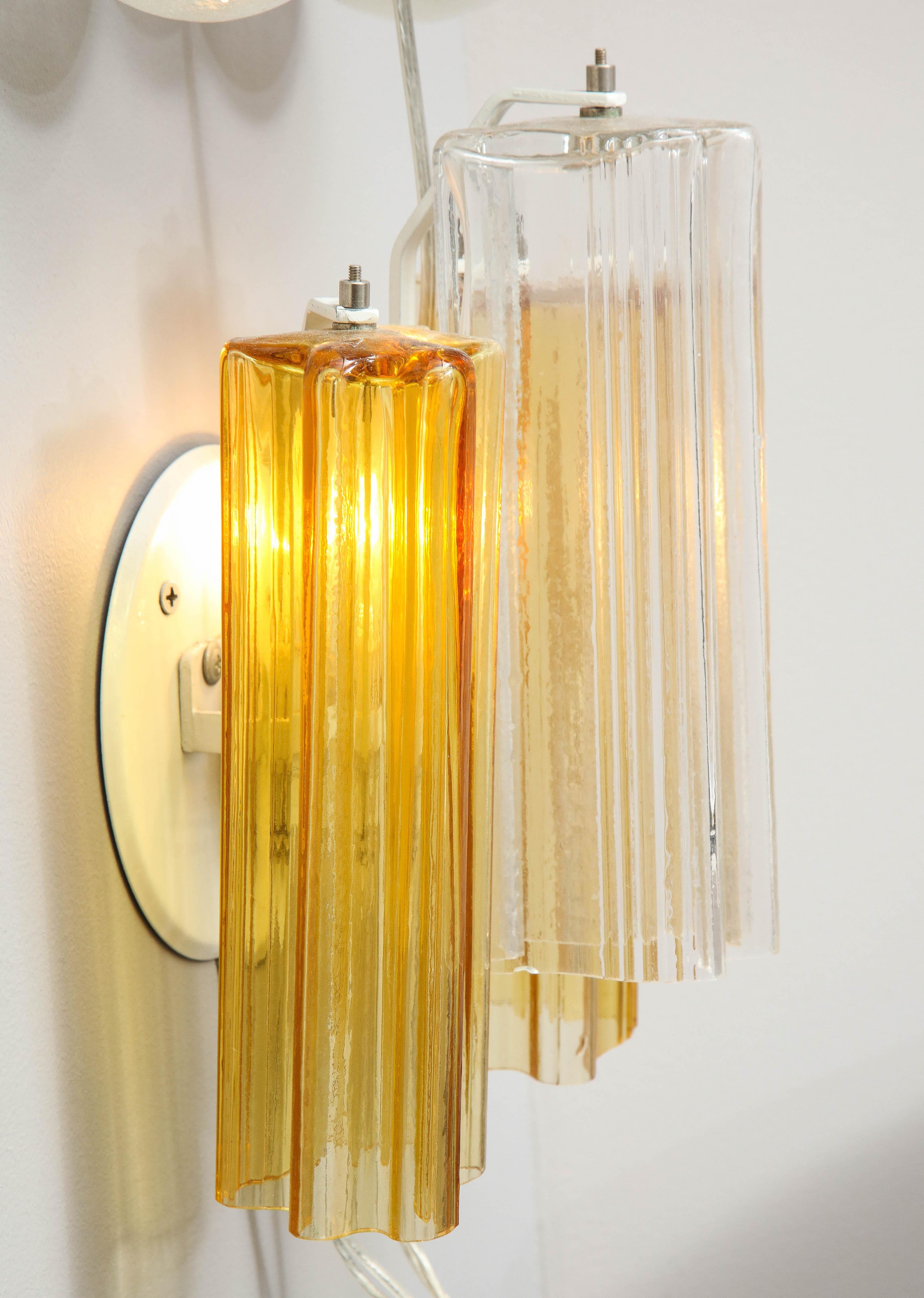 Clear and Amber Venini Tronchi Glass Sconce In Good Condition In New York, NY