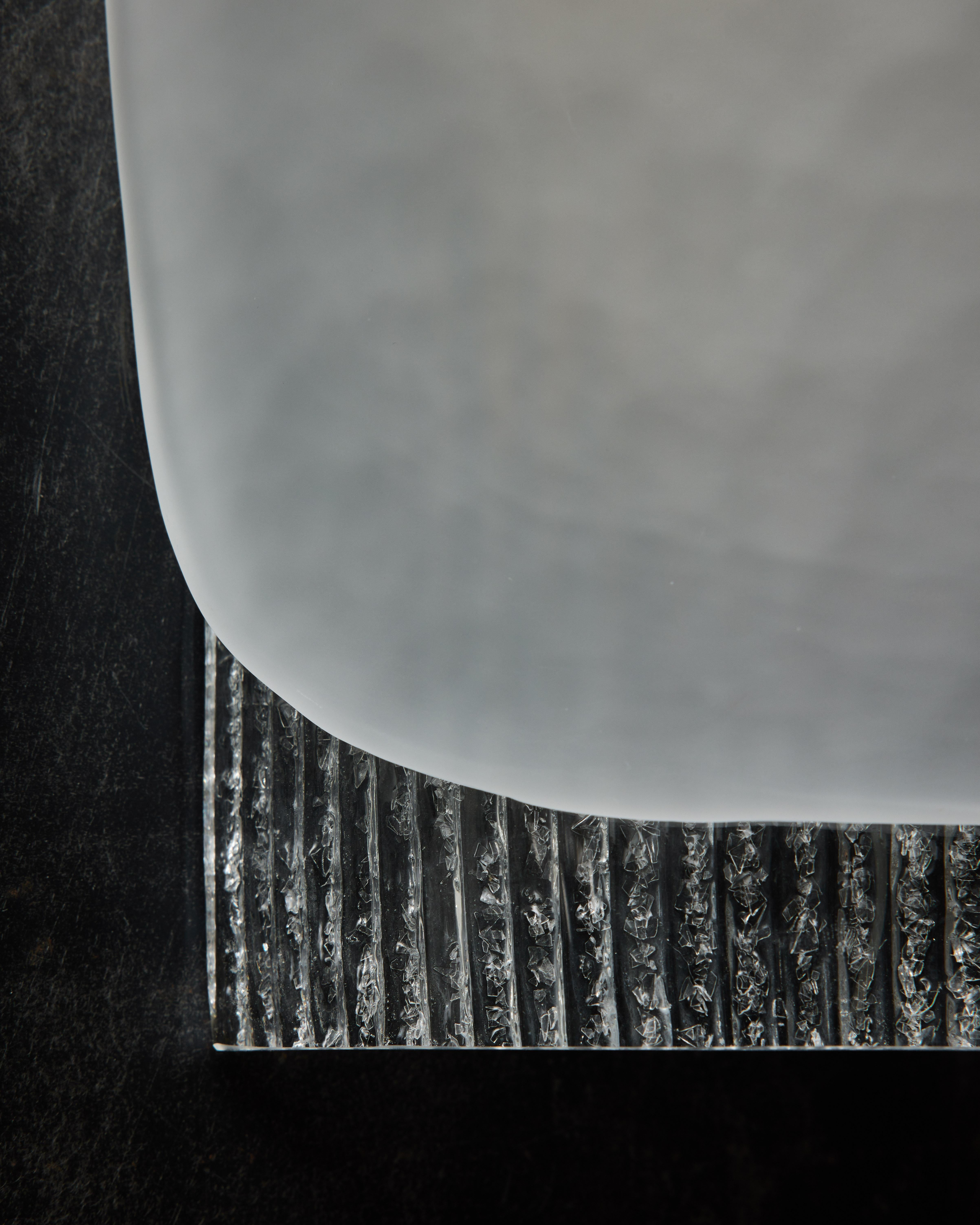 Wandleuchter aus klarem und mattiertem, strukturiertem Muranoglas (21. Jahrhundert und zeitgenössisch) im Angebot