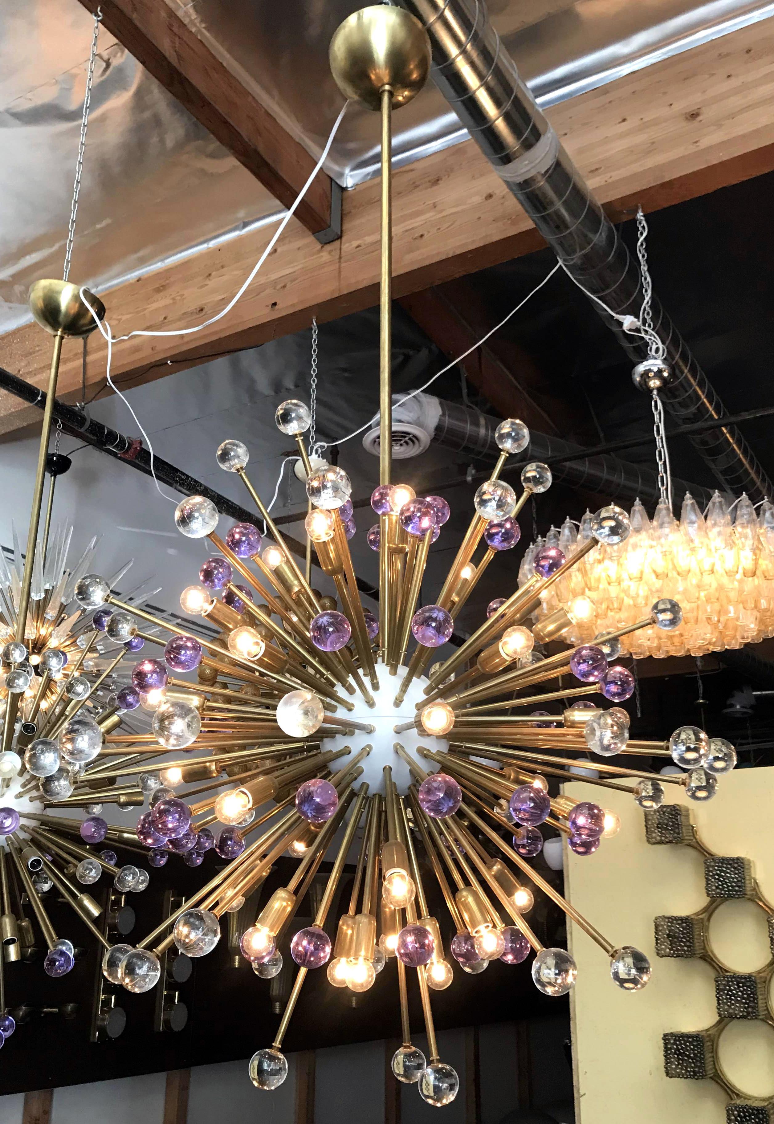 Sputnik clair et lilas de Fabio Ltd en vente 1