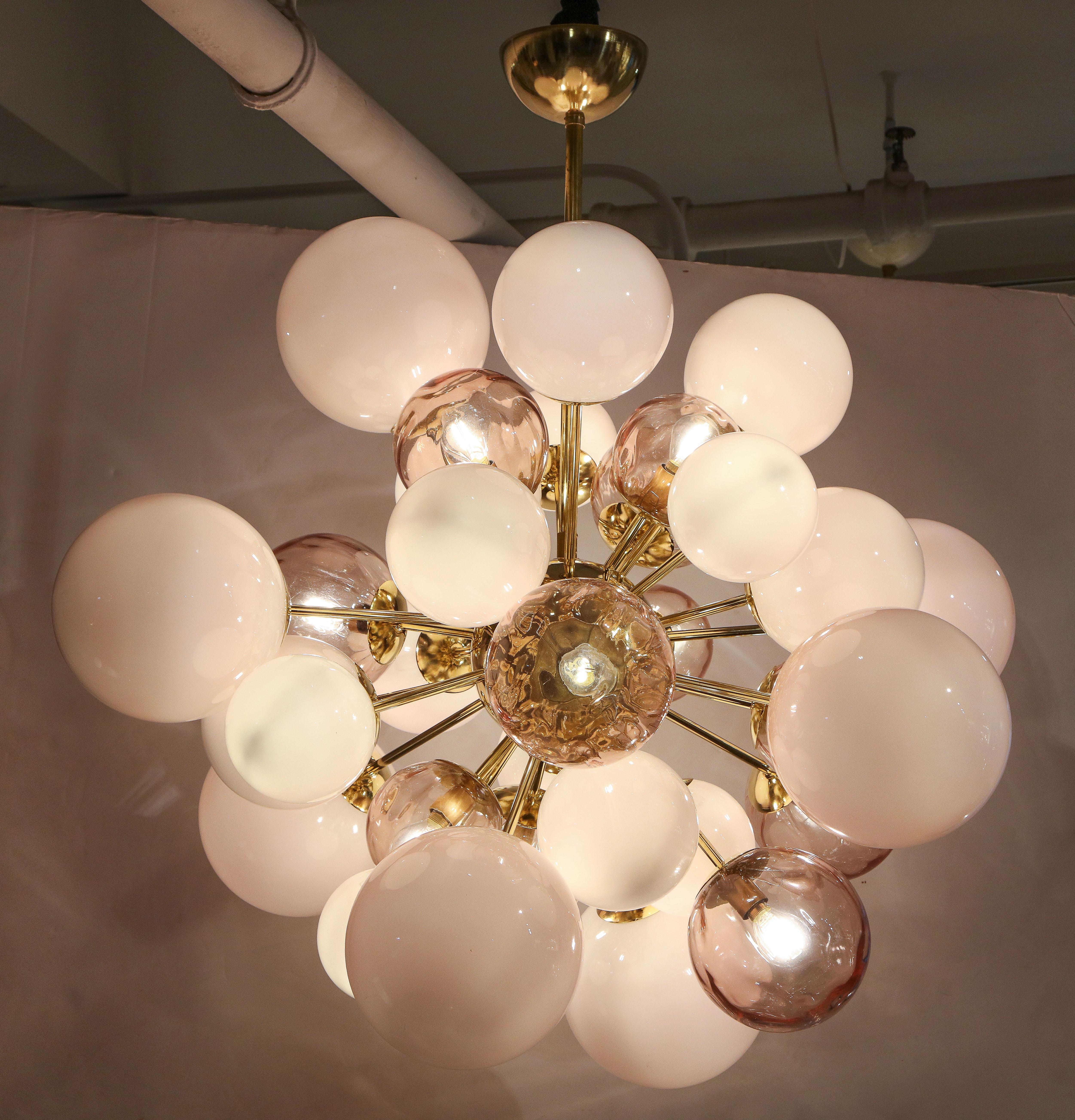 Clear and Opaque Pink Blush Murano Glass and Brass Sputnik Chandelier, Italy 3