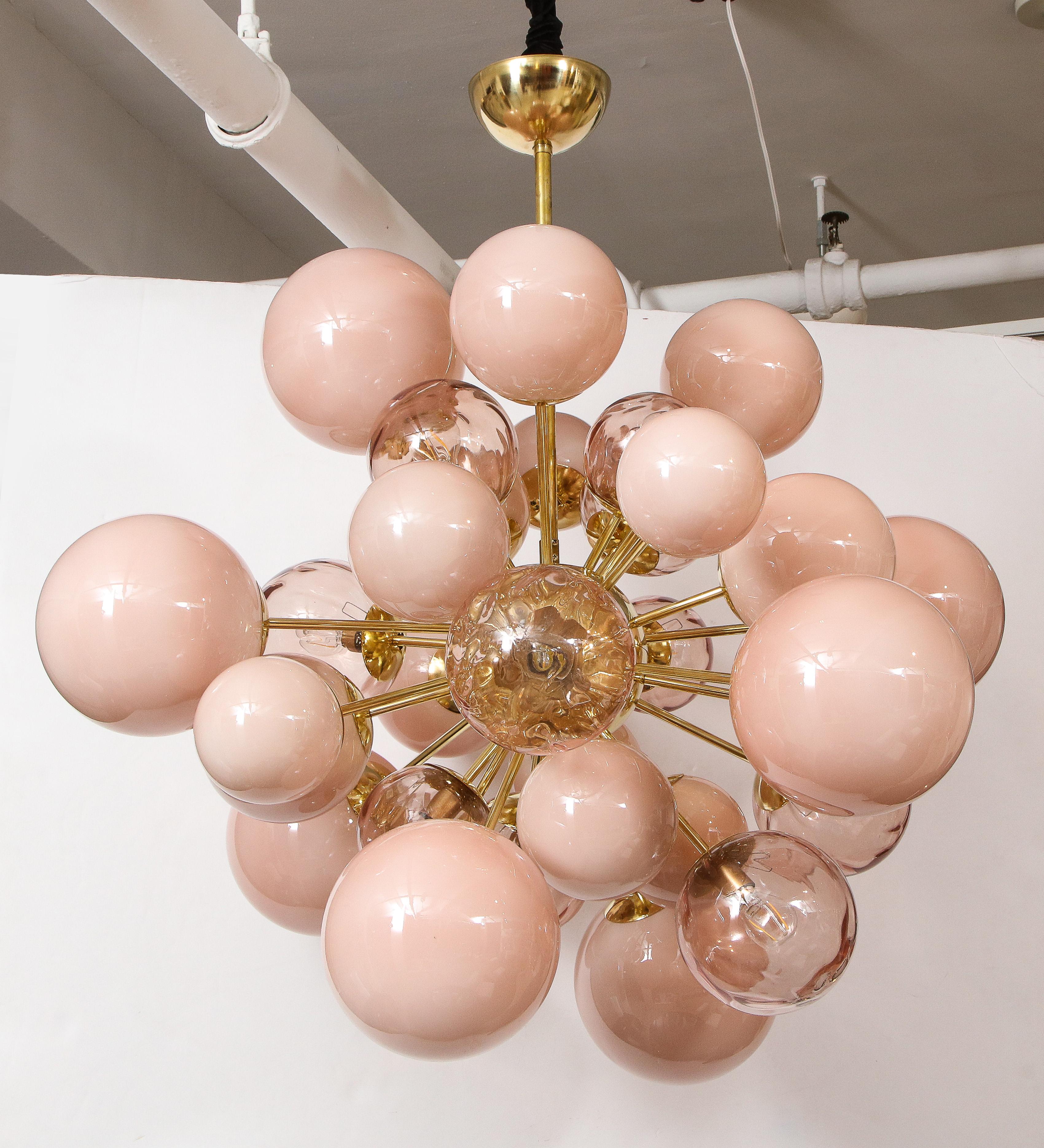 Italian Clear and Opaque Pink Blush Murano Glass and Brass Sputnik Chandelier, Italy