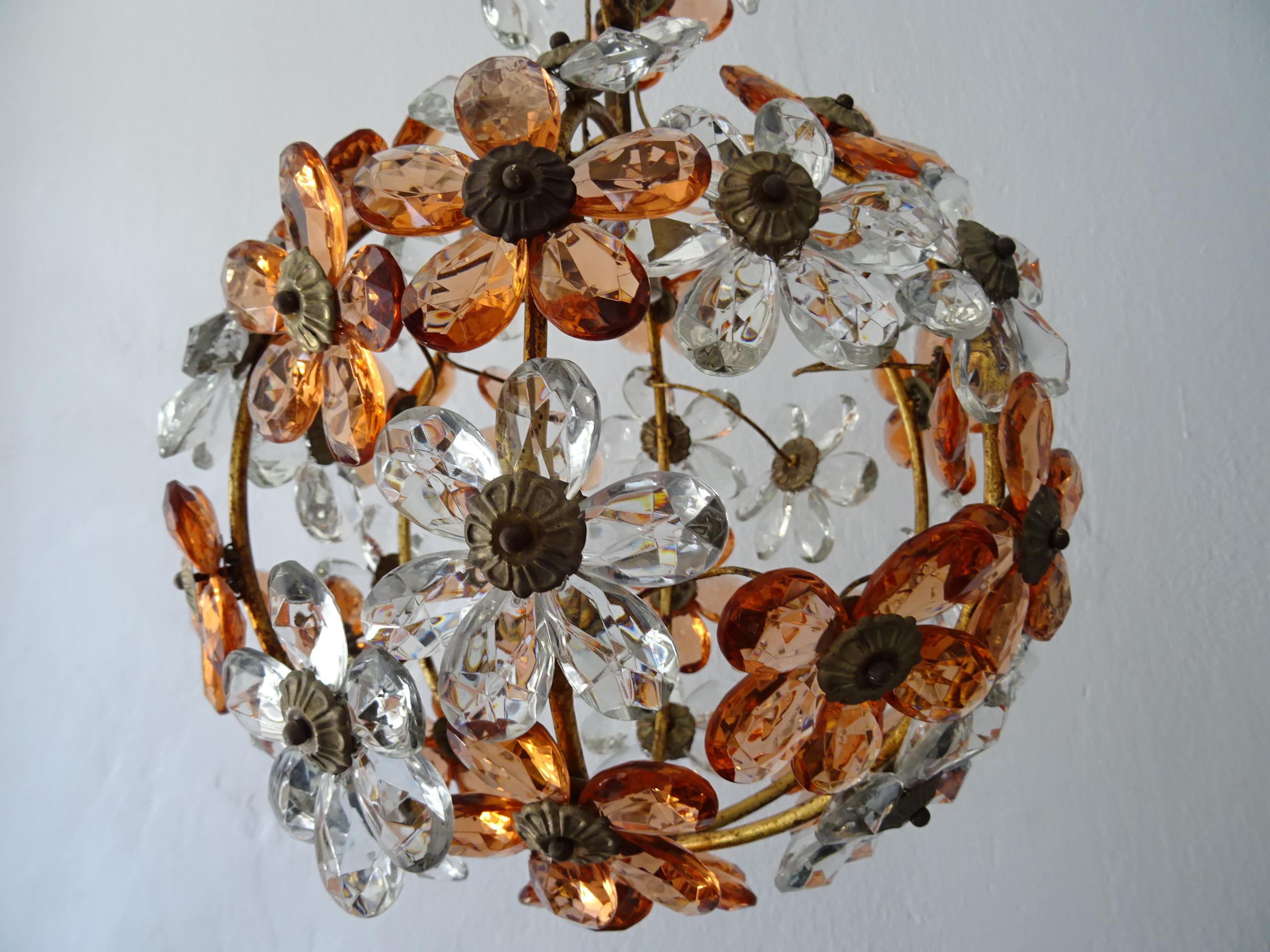 French Clear and Peach Crystal Flowers Maison Baguès Style Chandelier, c 1920