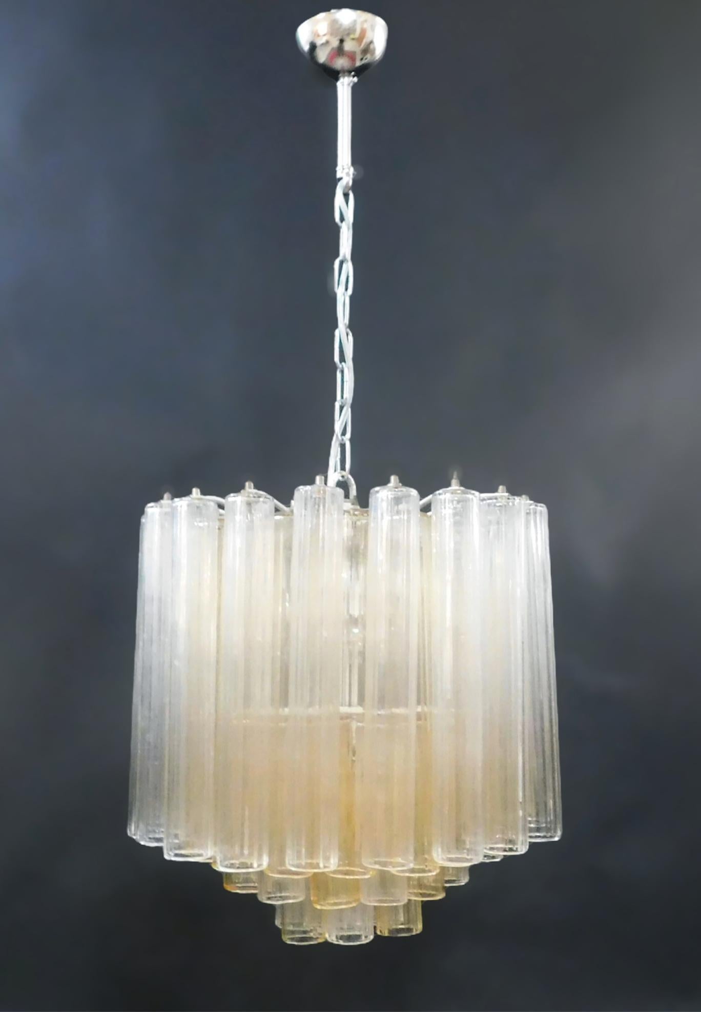 Lustre à tubes de Murano transparents et jaunes Bon état - En vente à Los Angeles, CA