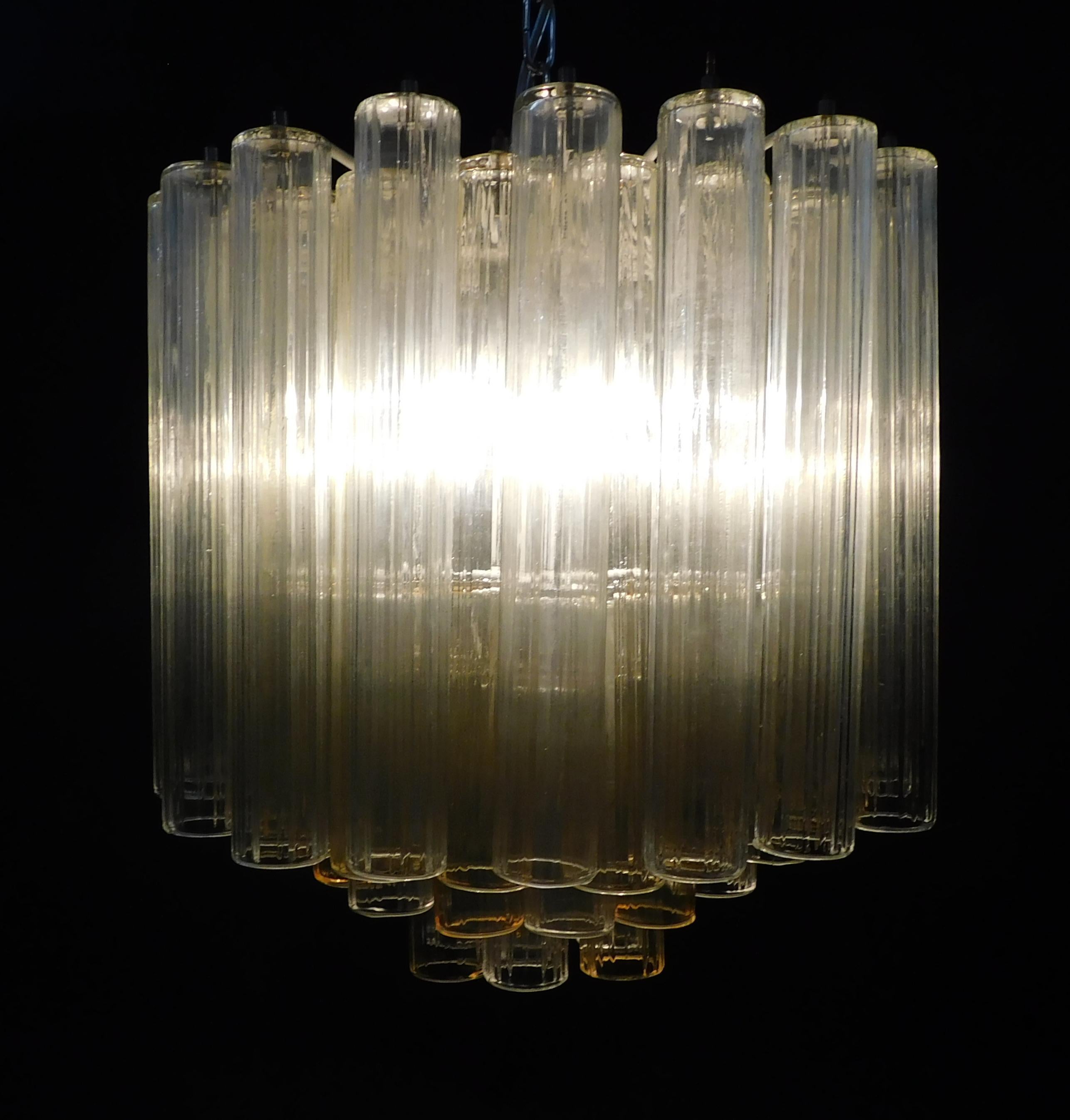 Verre de Murano Lustre à tubes de Murano transparents et jaunes en vente