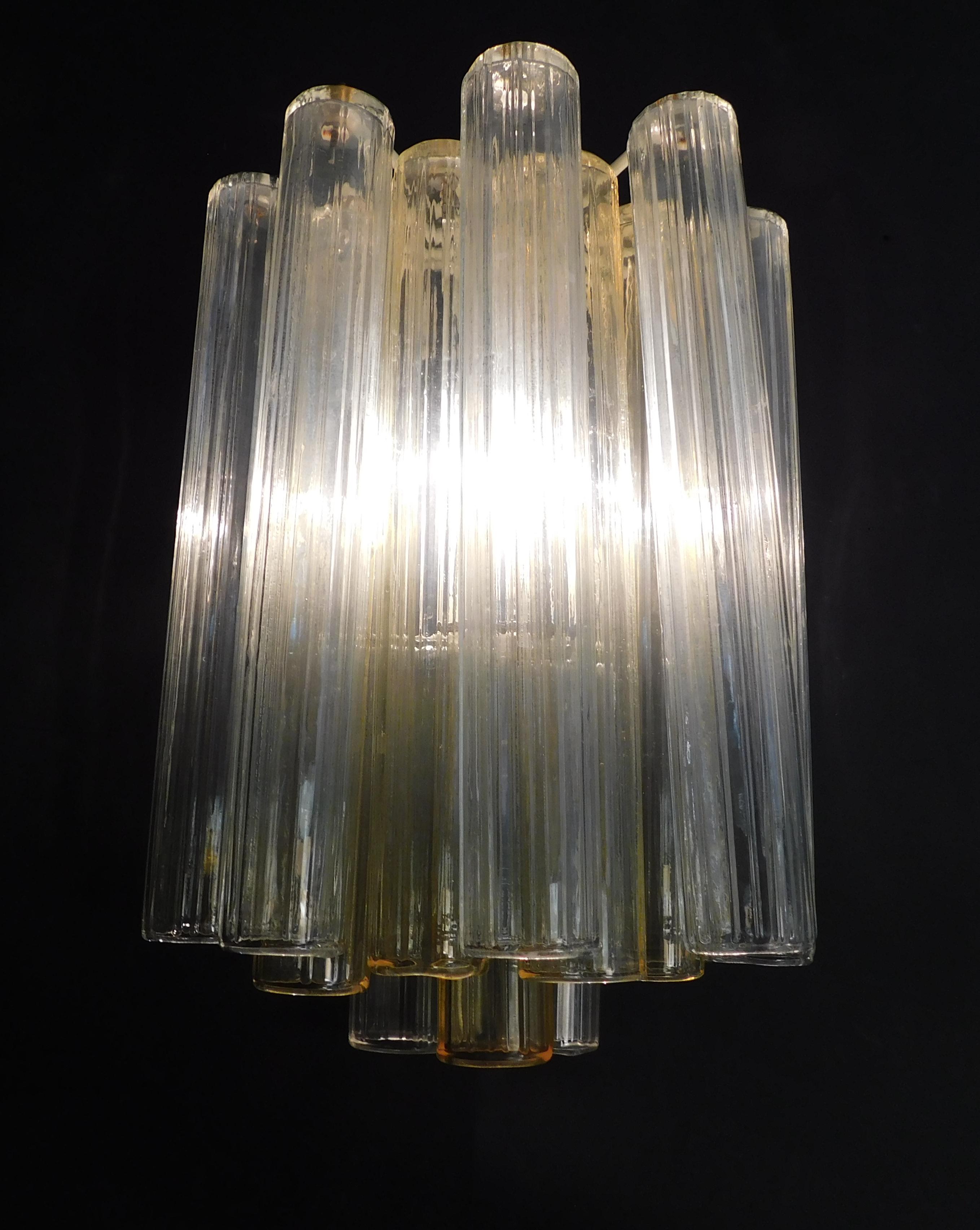 Aplique de Tubos de Murano Transparentes y Amarillos, 5 Disponibles Cristal de Murano en venta