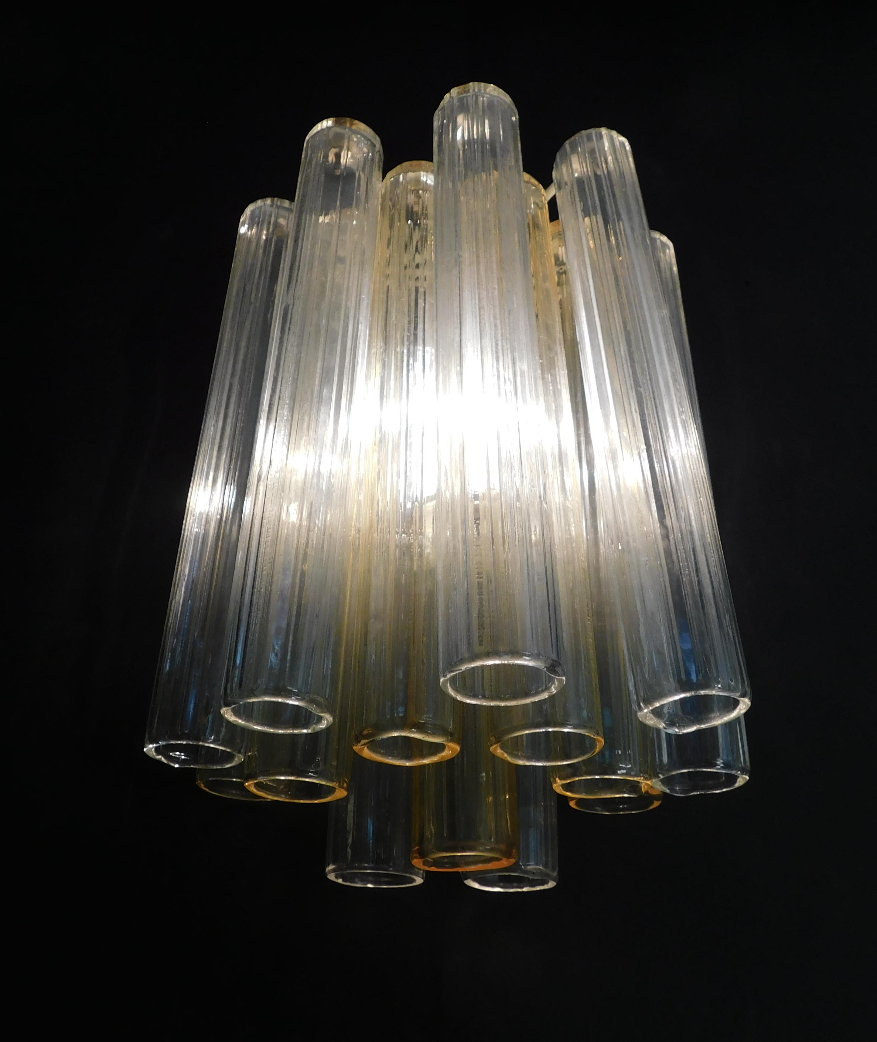 Aplique de Tubos de Murano Transparentes y Amarillos, 5 Disponibles en venta 1