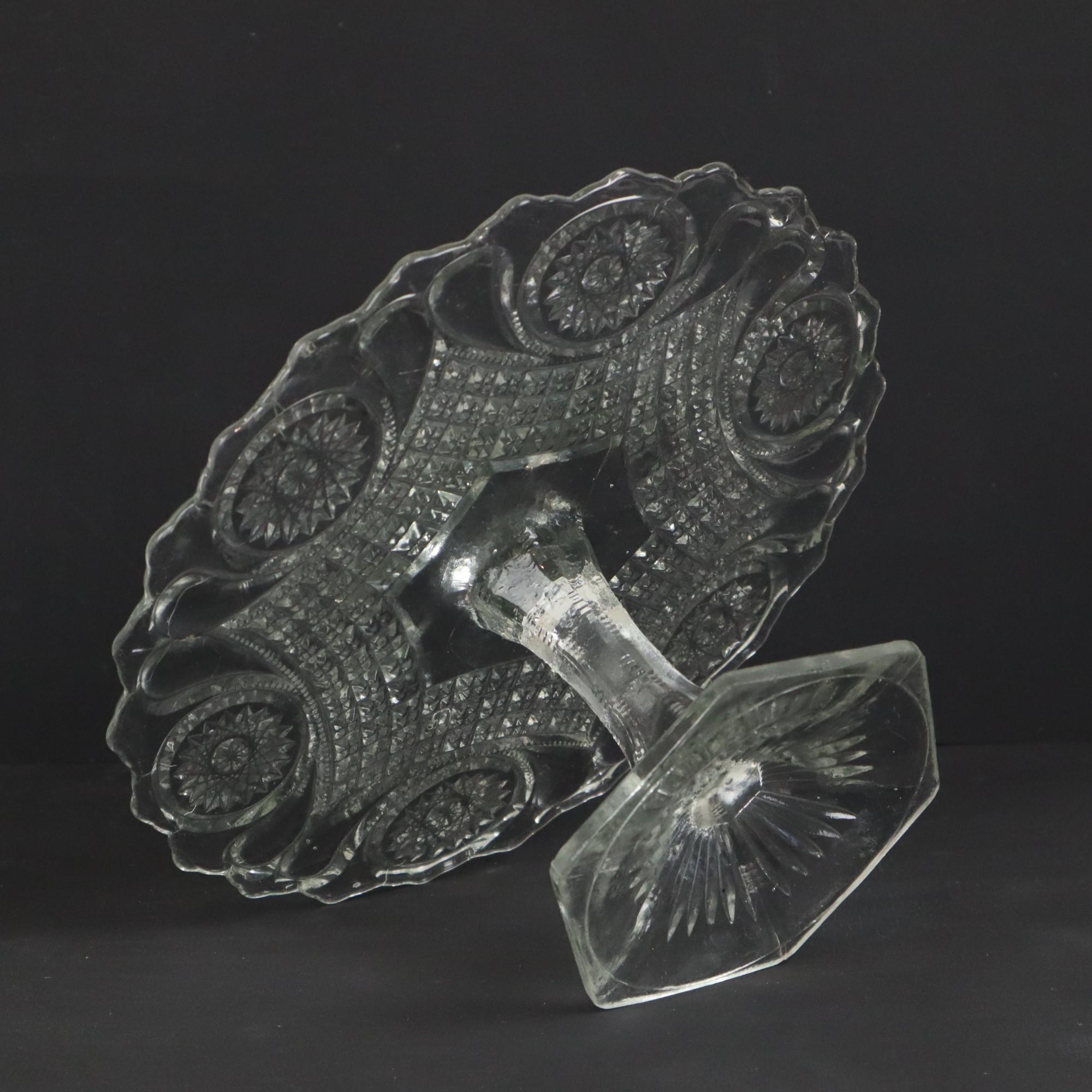 Clear Art Deco Cake Stand Pressed Glass Star Motif Cake Stand For Sale 4