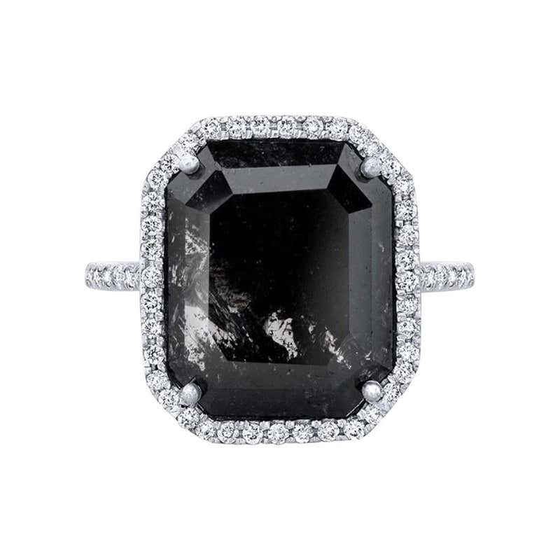 Rustic Diamond Sculpture Ring with Diamond Pave Frosting in 18k Yellow ...