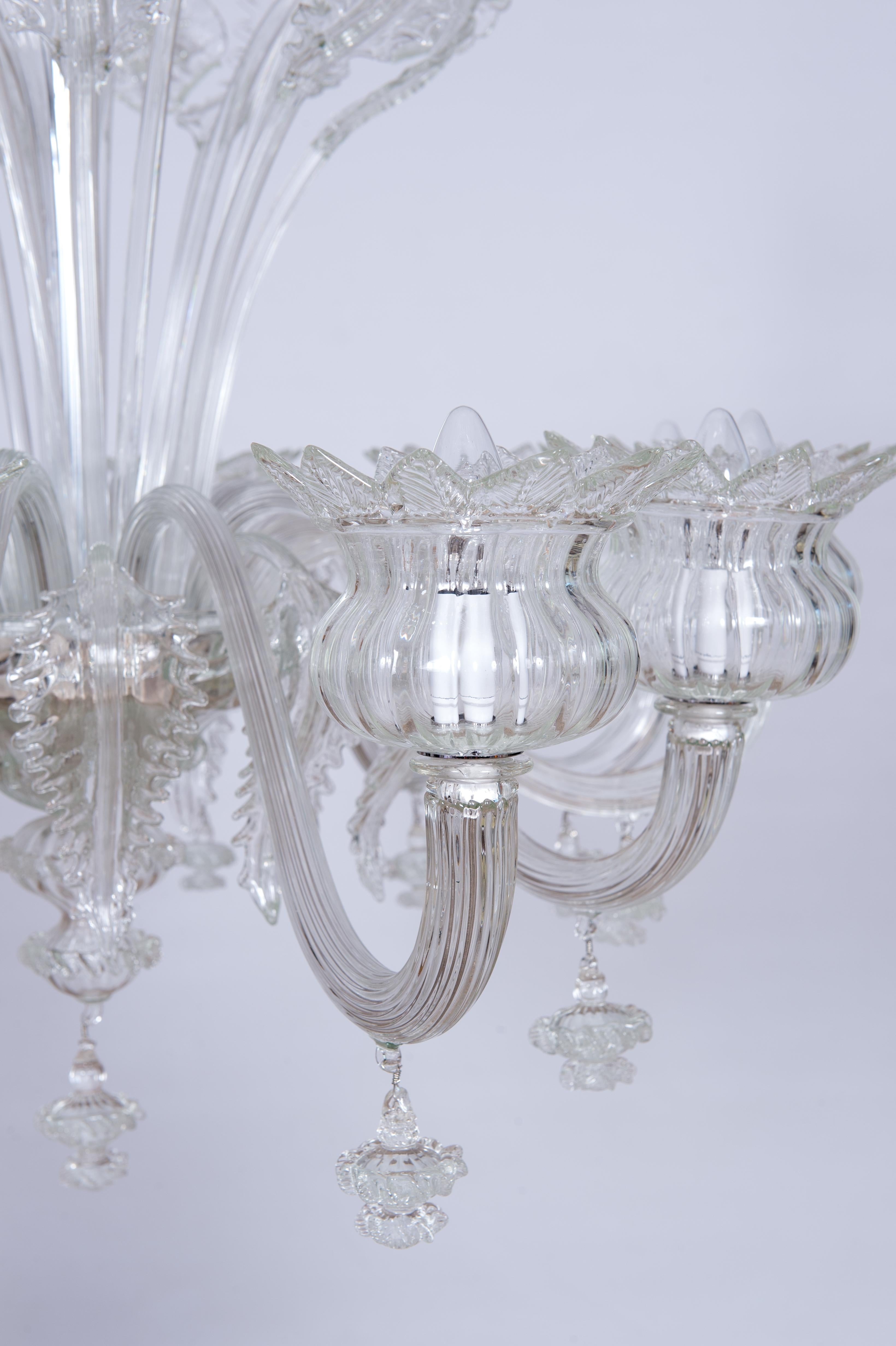 Italian Clear Color Daisy Chandelier in Murano Glass with 12 Lights, 21st Century, Italy