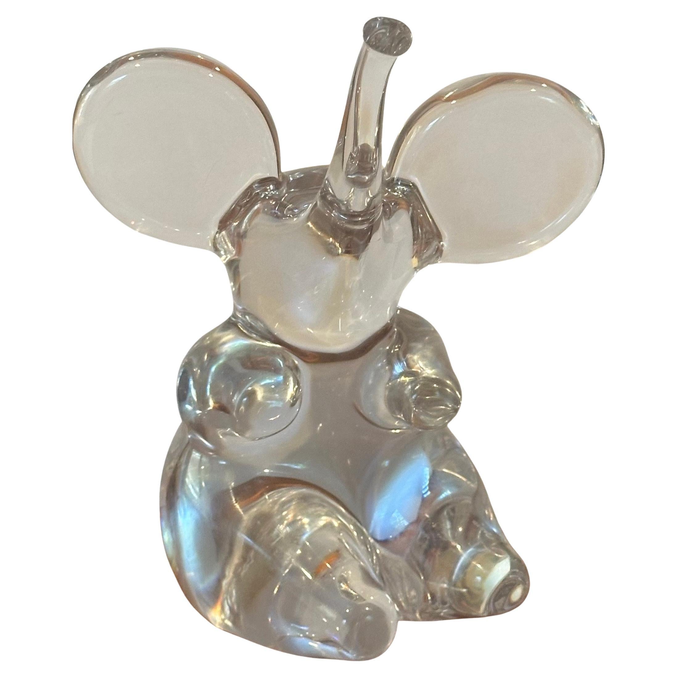 Sculpture en cristal clair en verre d'art, éléphant assis, Daum, France en vente 8