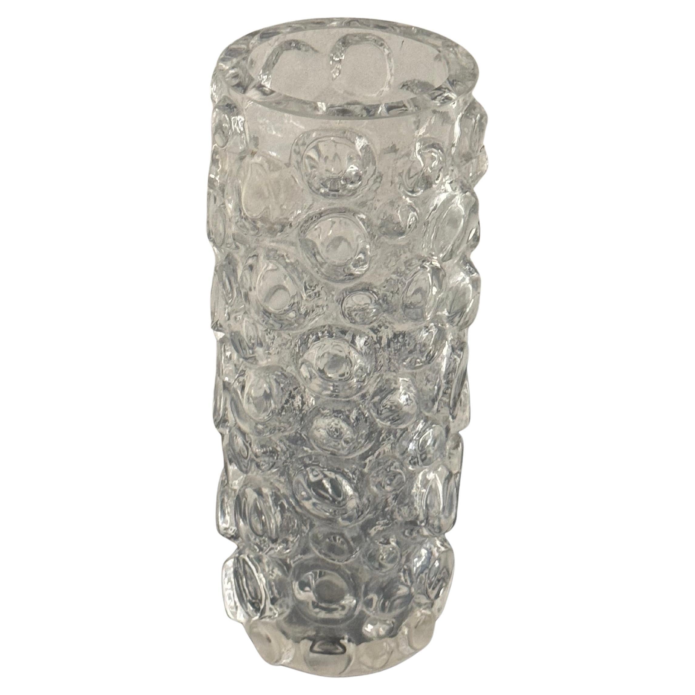 Clear decorative Vase sculpture with spikes, glass vase en vente