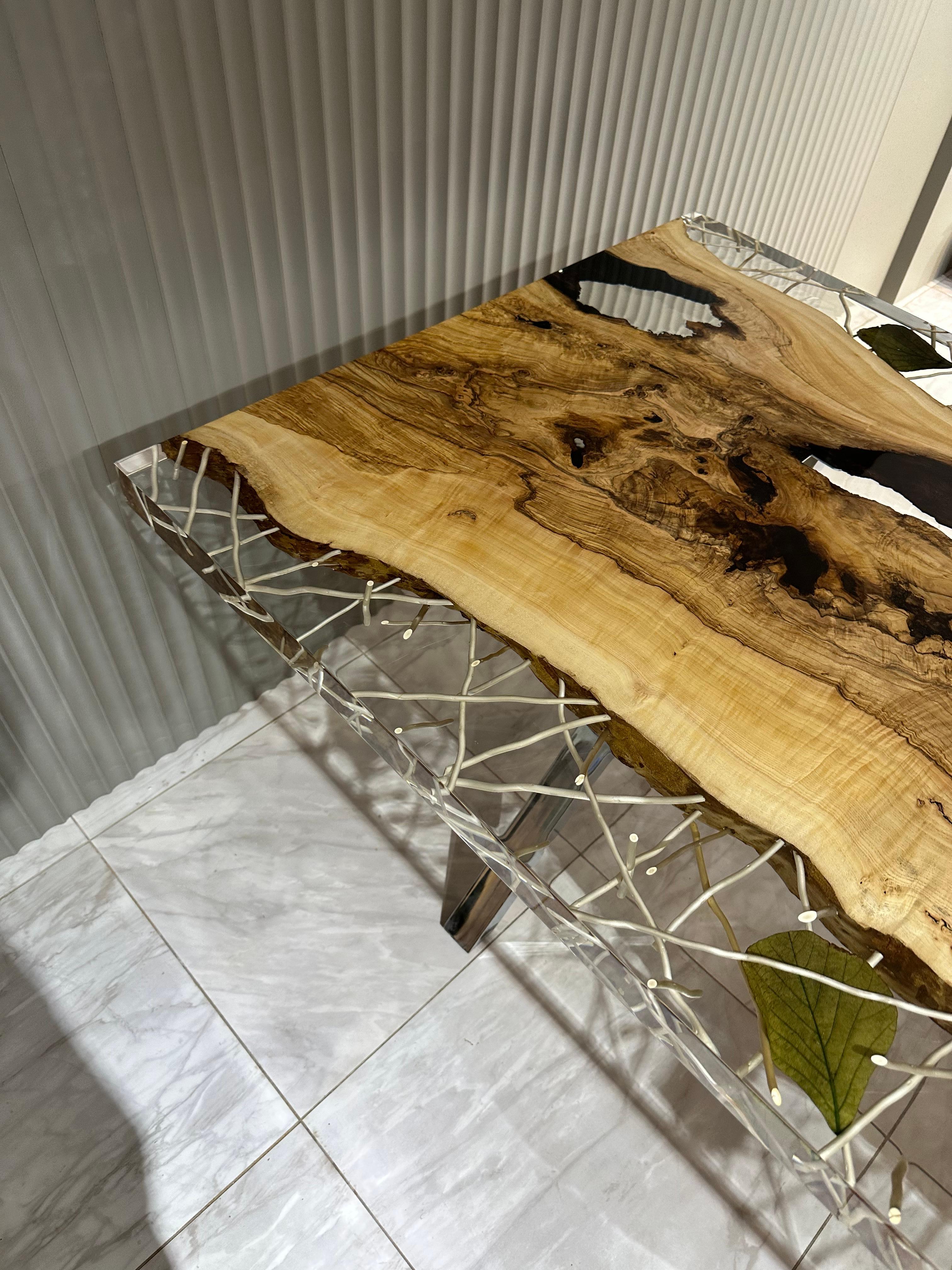 Table de salle à manger en bois en résine époxy transparente en vente 6