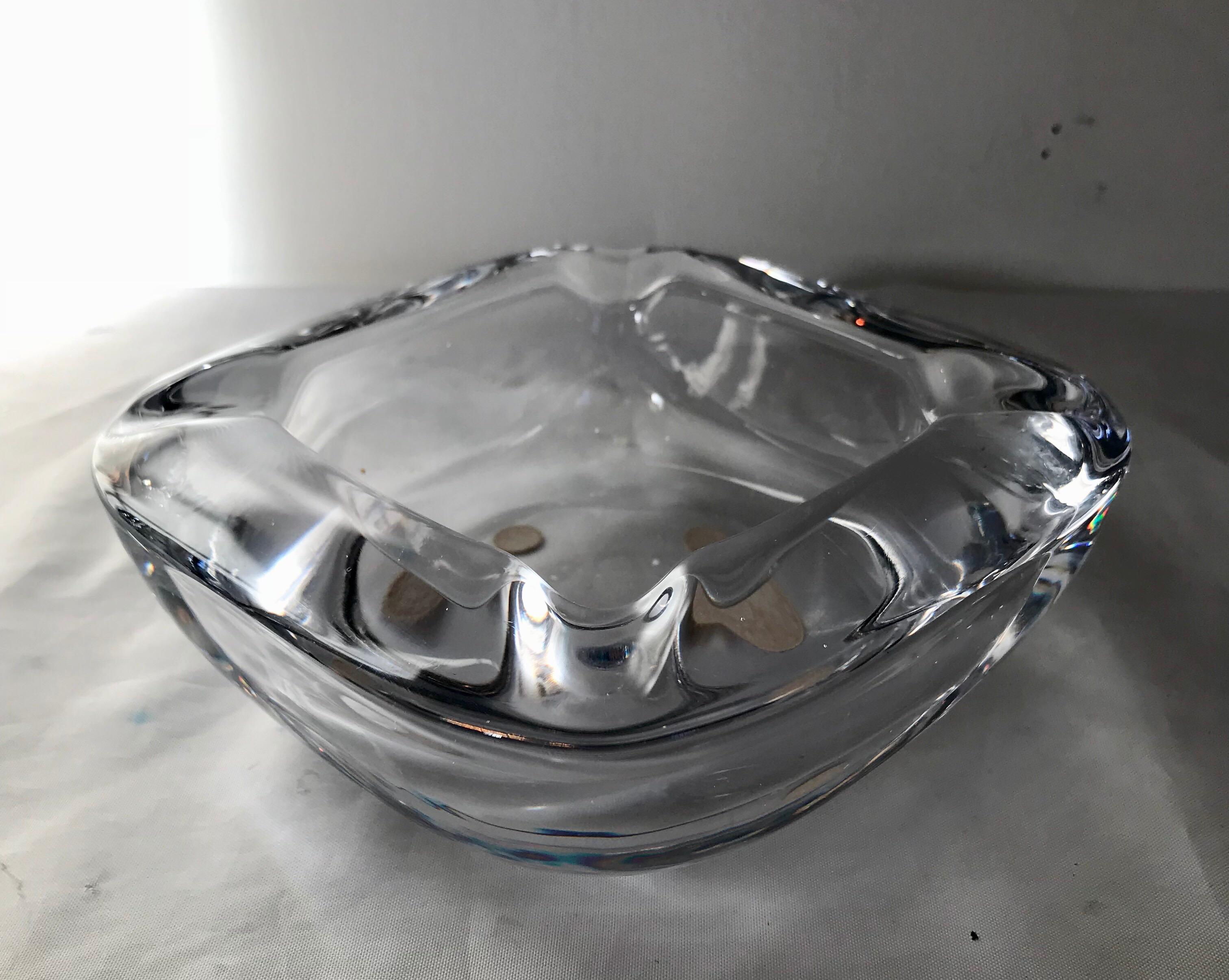 Clear French Art Glass Ashtray / Bowl of Lead Crystal by Art Vannes France For Sale 1