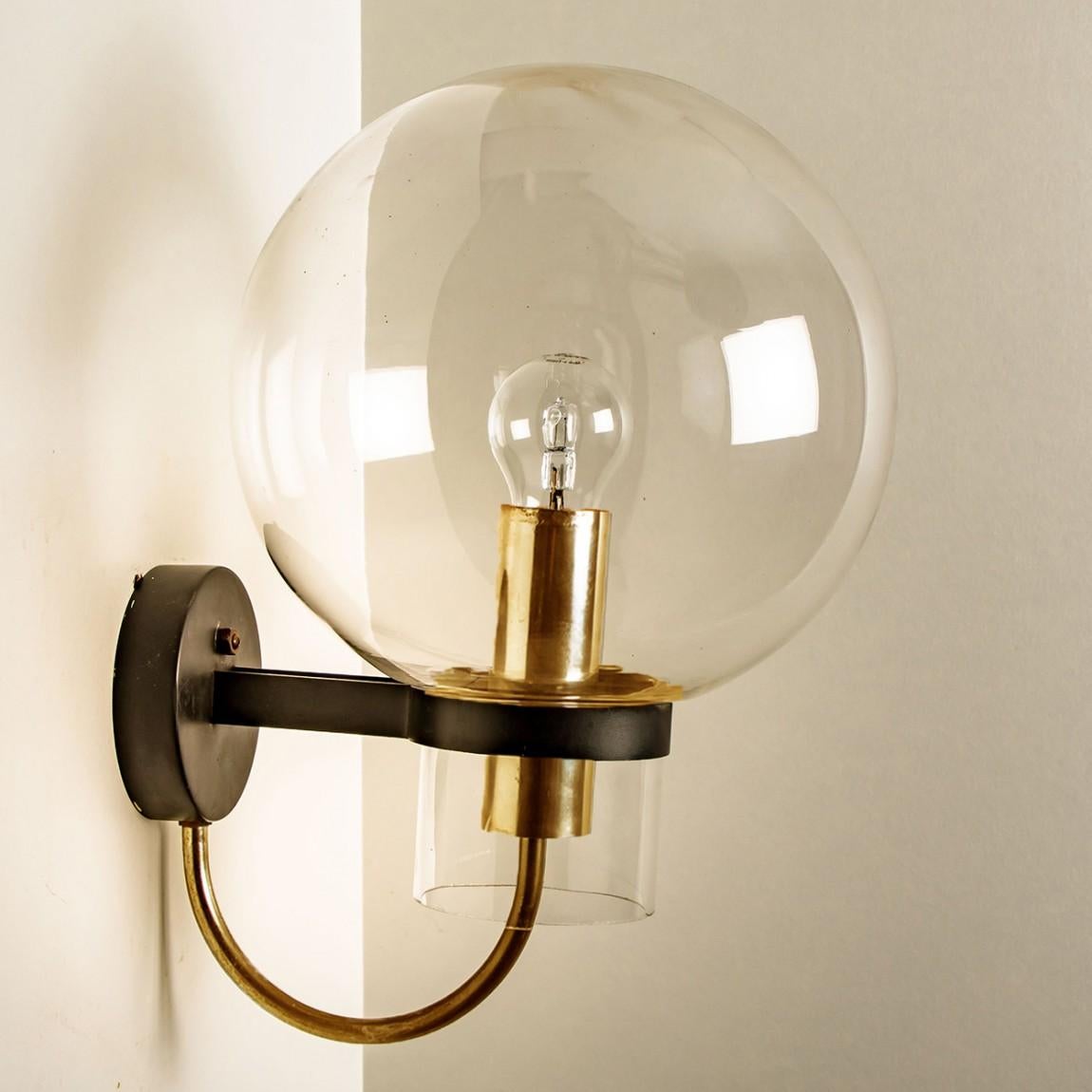 Late 20th Century Clear Glass and Brass Wall Lamps by Glashütte Limburg, 1975s For Sale