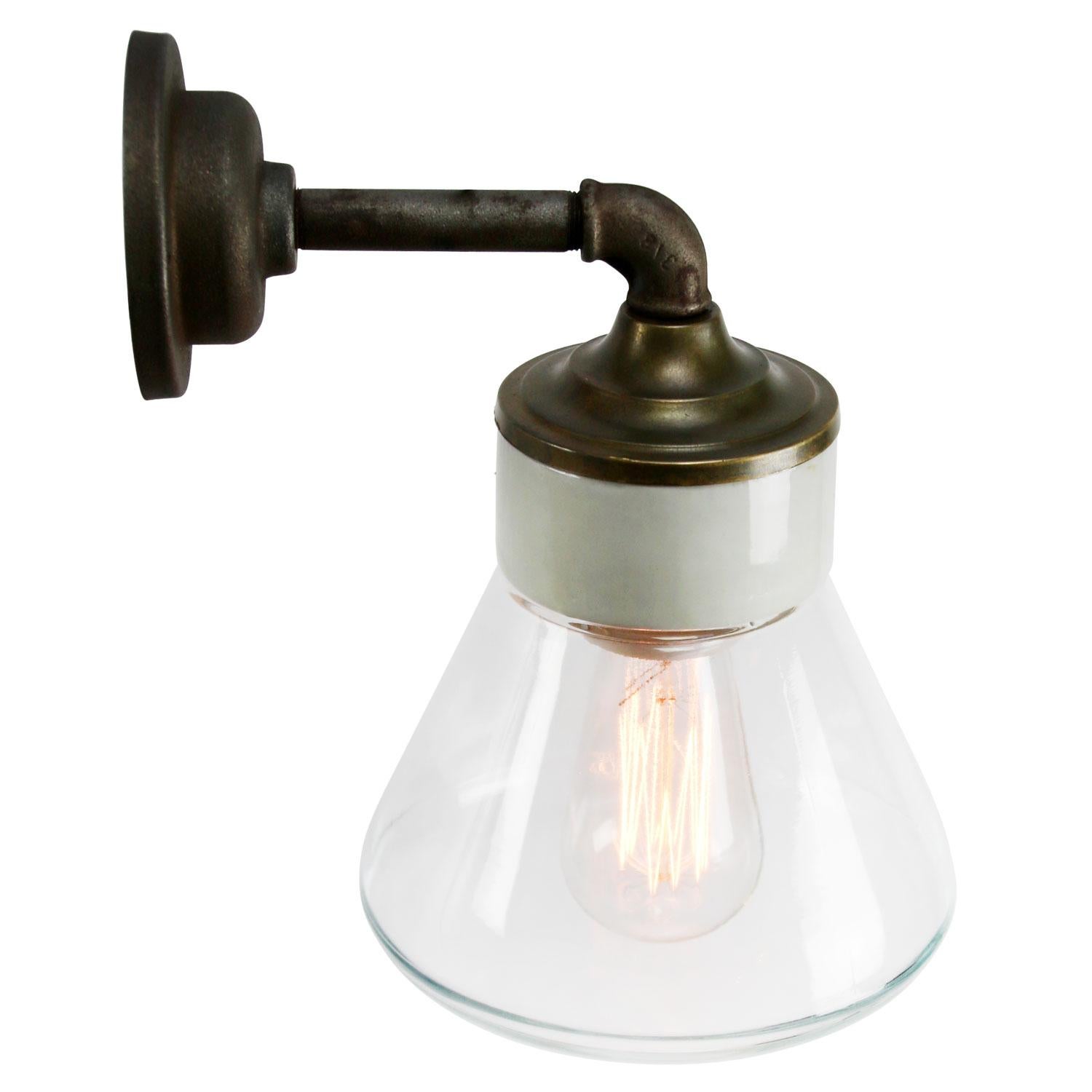 Industriel Verre clair Brass Vintage Cast Iron Arm Sconces Wall Lights en vente