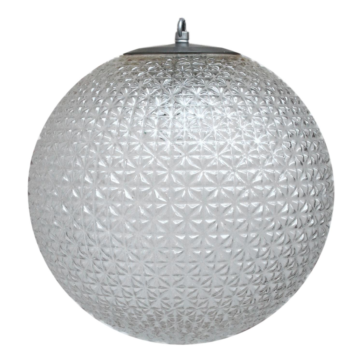 Clear texture glass pendant.

Weight: 2.80 kg / 6.2 lb

Priced per individual item. All lamps have been made suitable by international standards for incandescent light bulbs, energy-efficient and LED bulbs. E26/E27 bulb holders and new wiring
