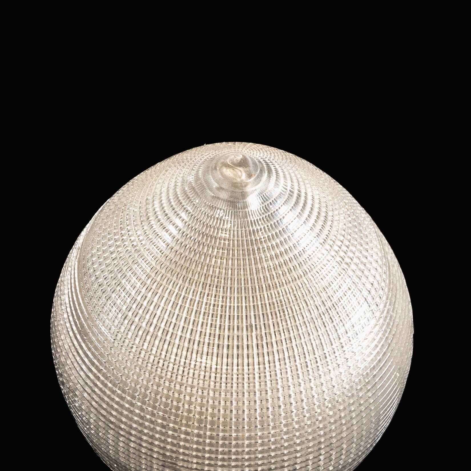 Paralume in vetro trasparente con texture Holophane e forma a goccia in vendita 3