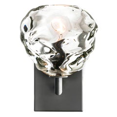 Applique murale Happy Elbow, verre transparent soufflé à la main, fabriquée sur commande