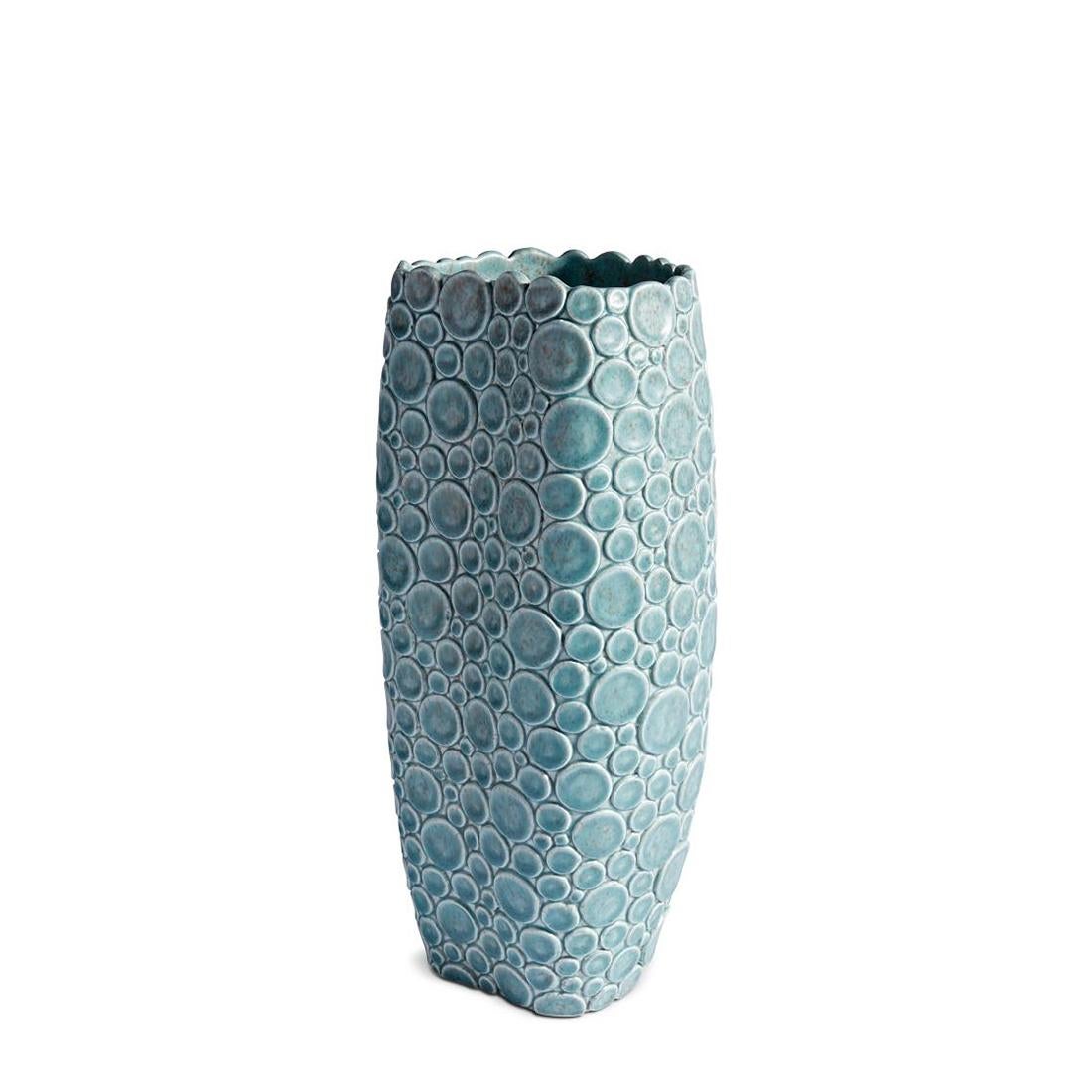 Vase clear jade in earthenware.
Also available in light pink color.