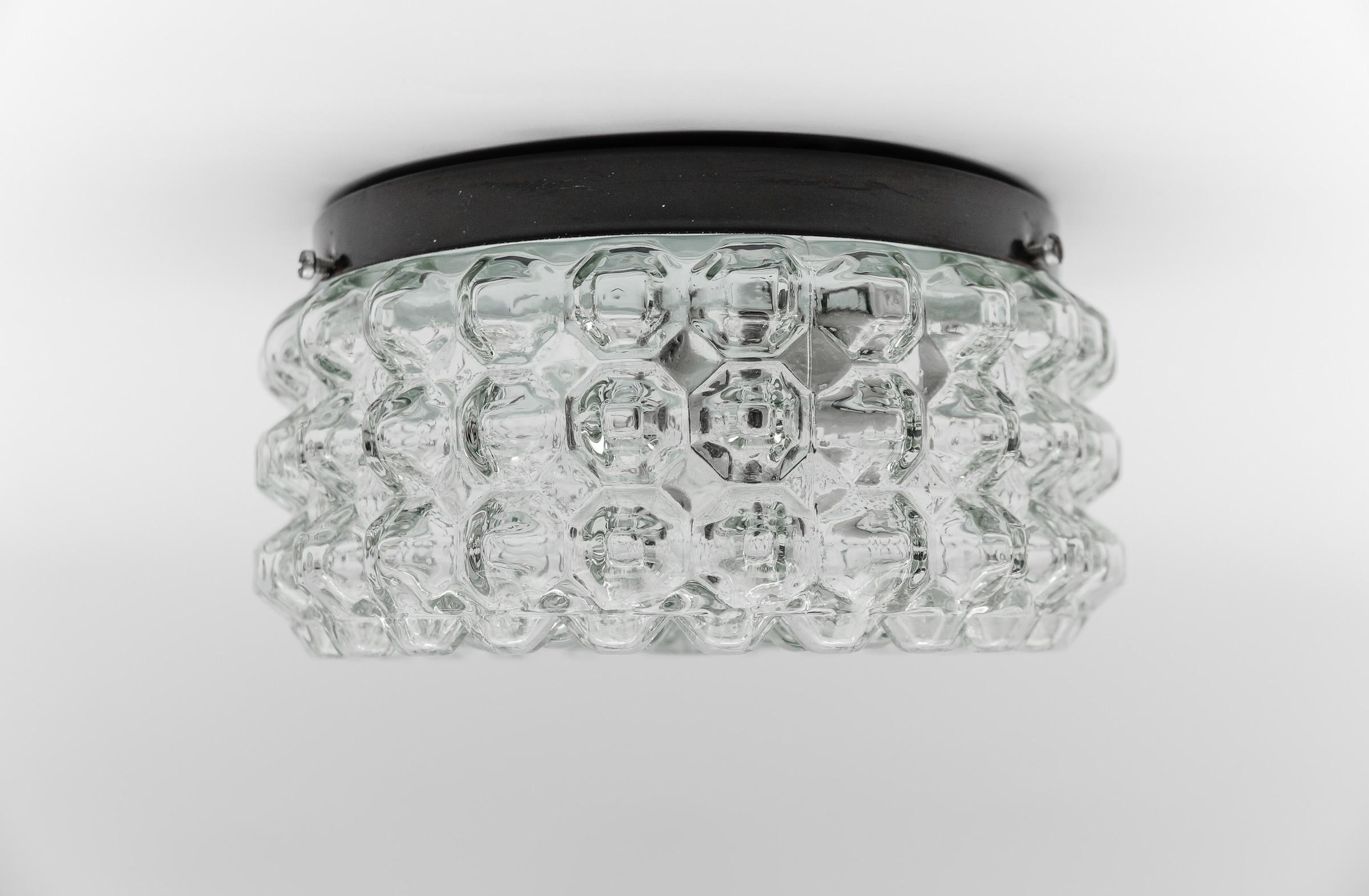 Clear Lovely Bubble Glass Wall Lamp or Flush Mount Light, 1960s Germany In Good Condition For Sale In Nürnberg, Bayern