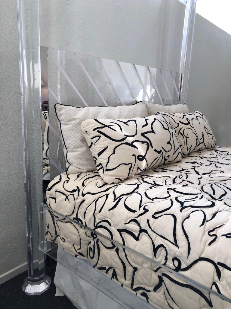 Clear Lucite and Brass King Size Canopy Bed For Sale at ...