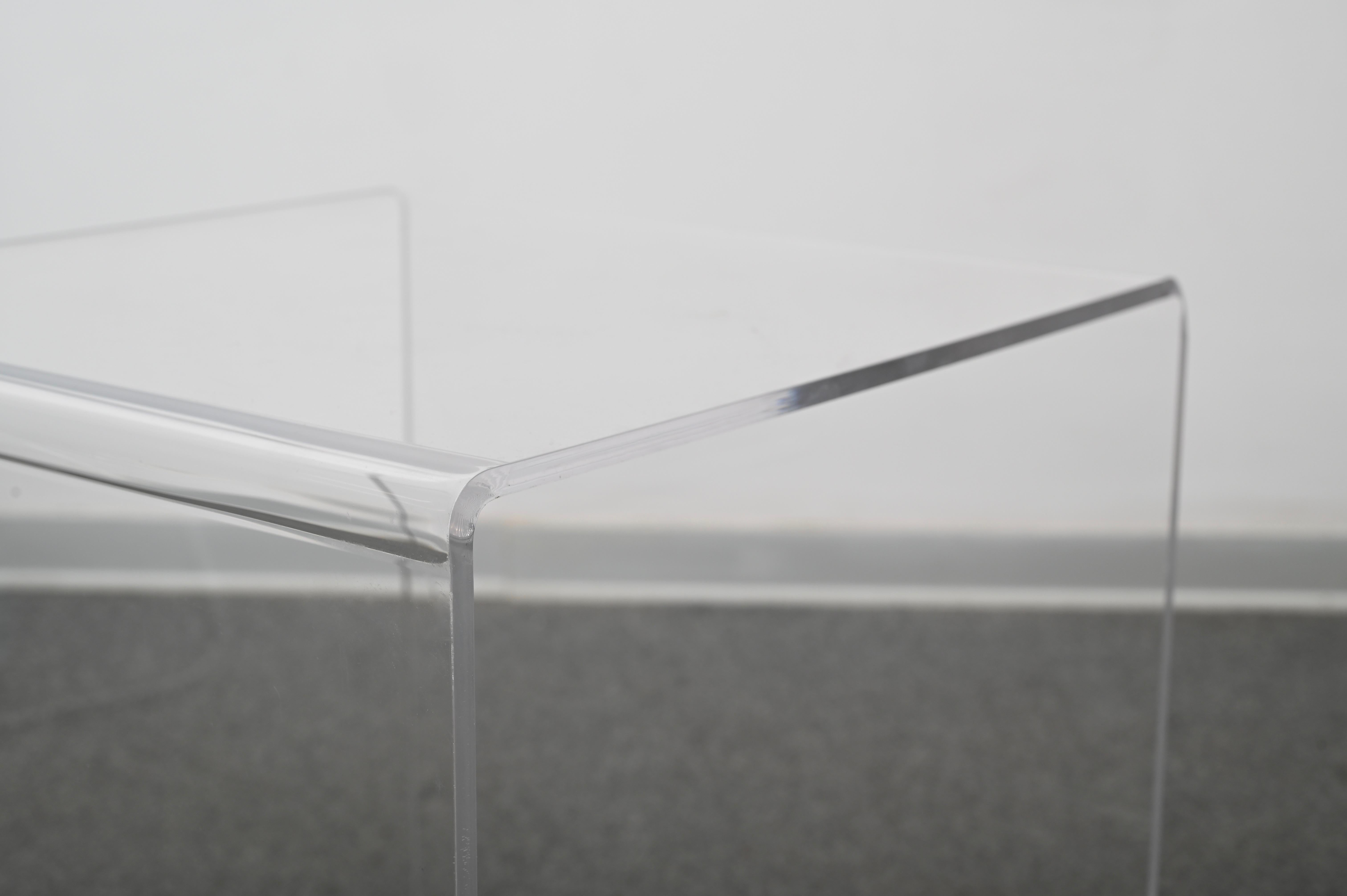 Clear Lucite Cube Side Coffee Table, Italy 1980s For Sale 6