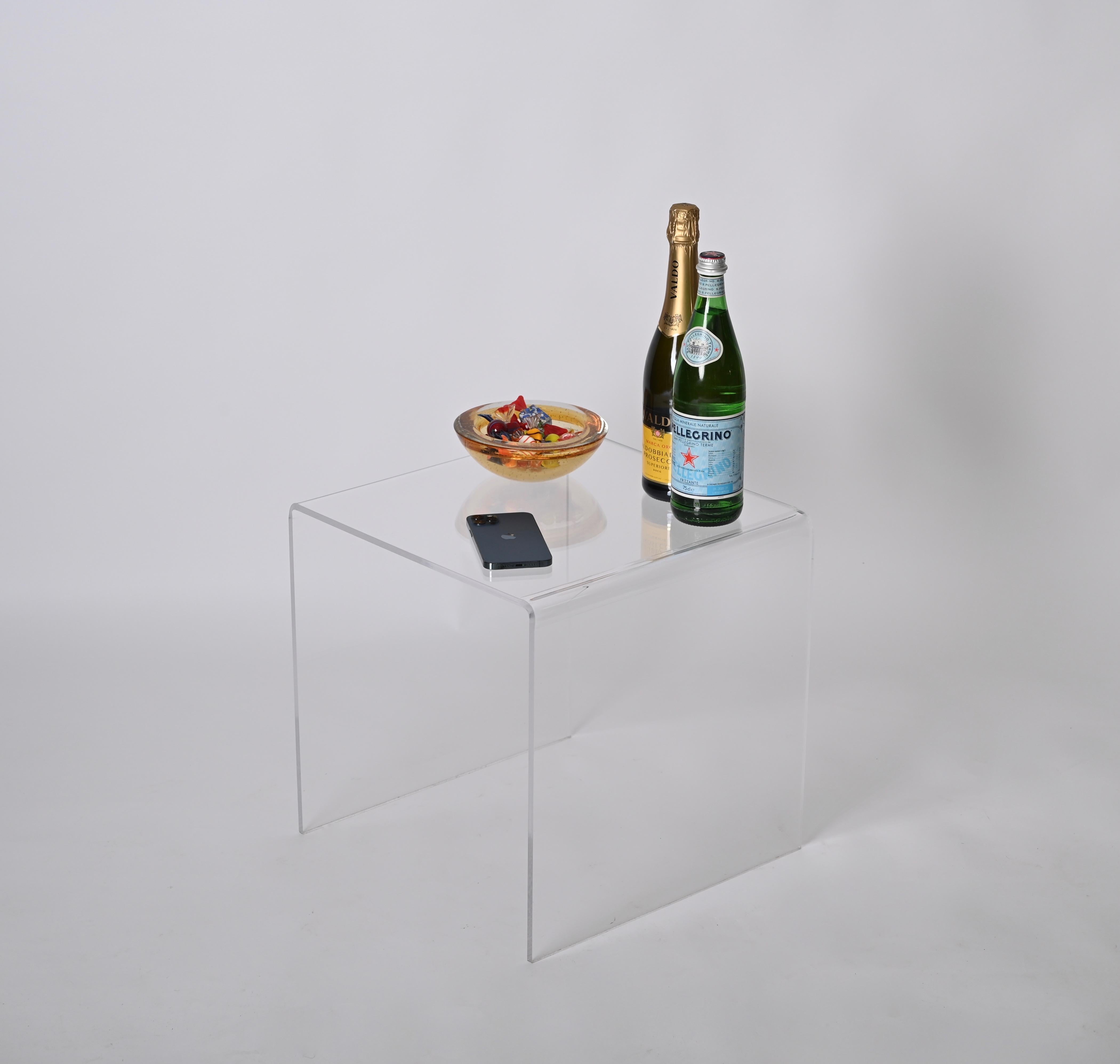 20th Century Clear Lucite Cube Side Coffee Table, Italy 1980s For Sale