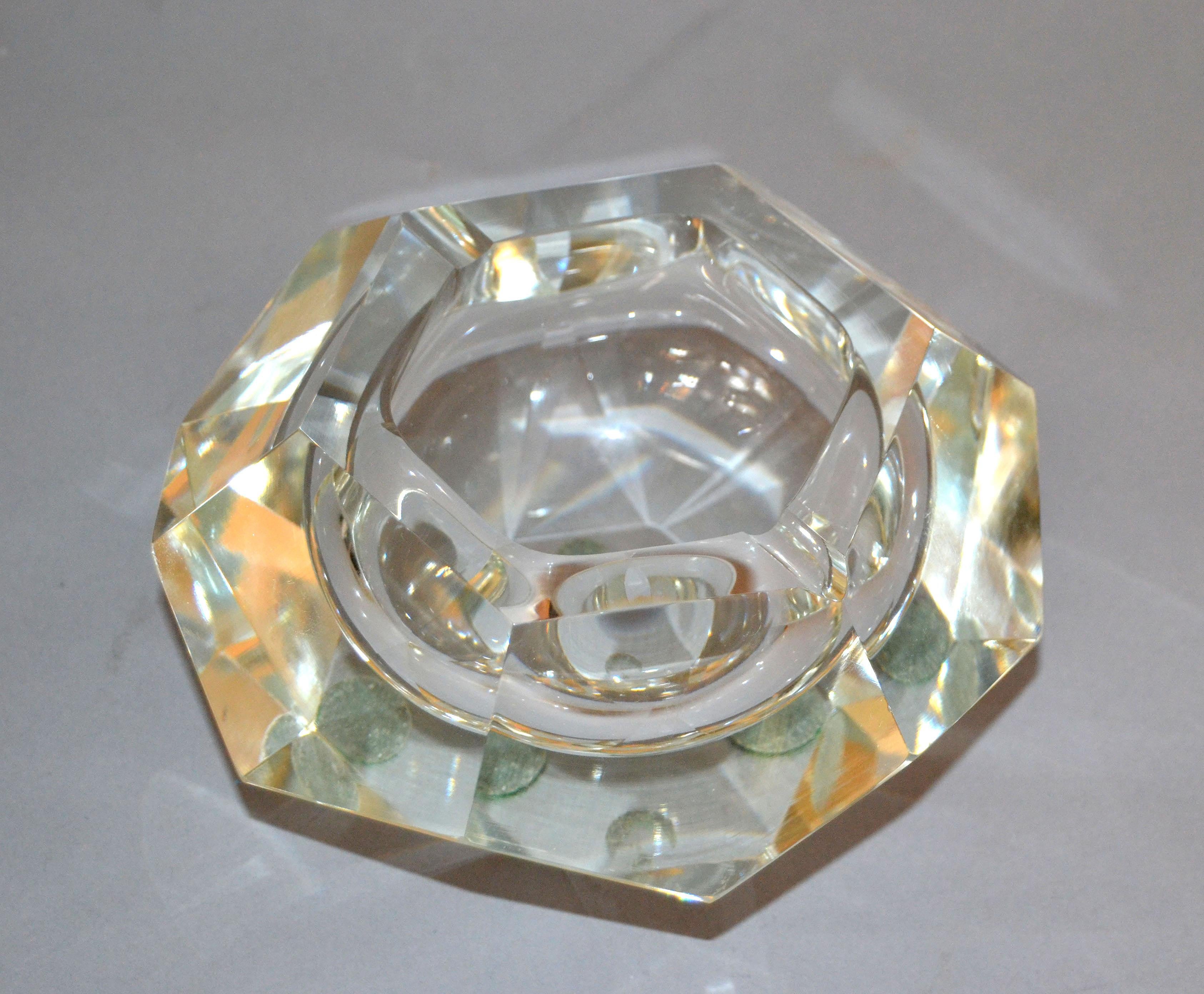 Clear Multi-Faceted Murano Glass Ashtray Bowl Attributed to Flavio Poli Italy In Good Condition For Sale In Miami, FL