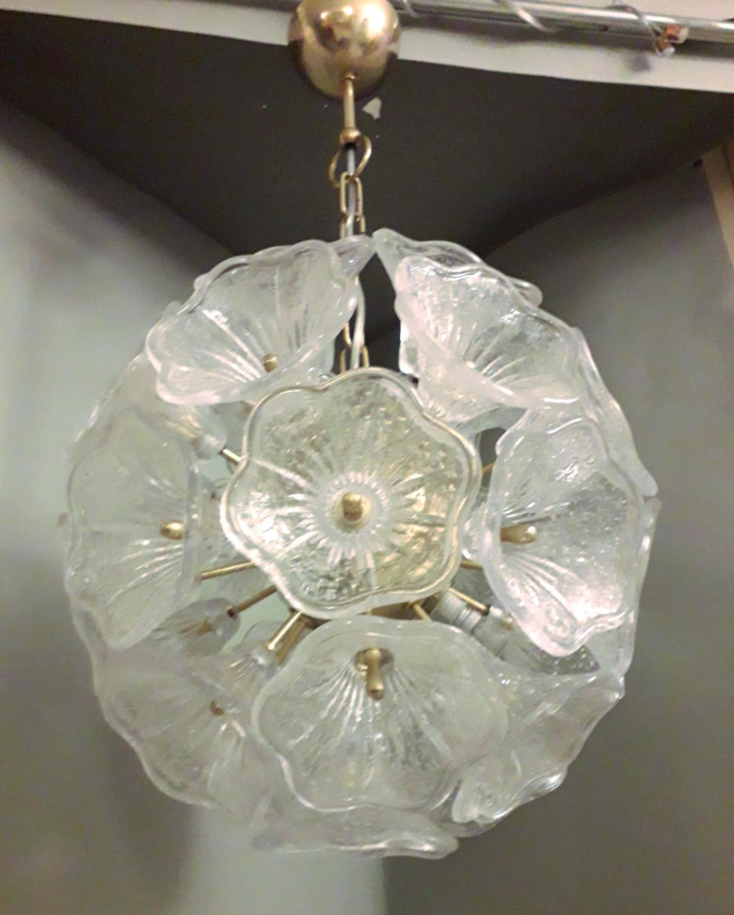 Clear Murano Flowers Sputnik Chandelier by Venini In Good Condition In Los Angeles, CA