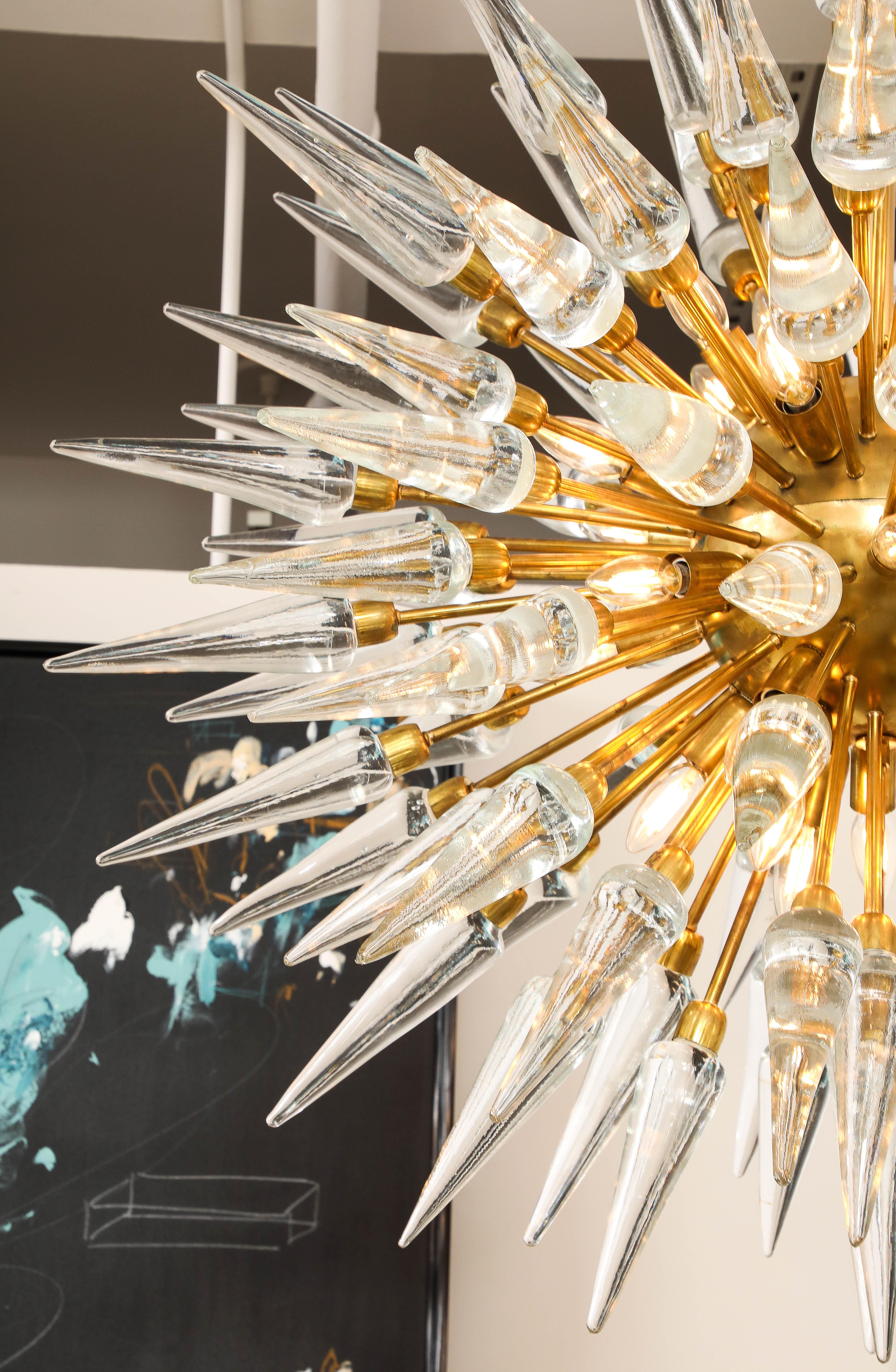 Clear Murano Glass and Unlacquered Brass Sputnik Chandelier, Italy, 45