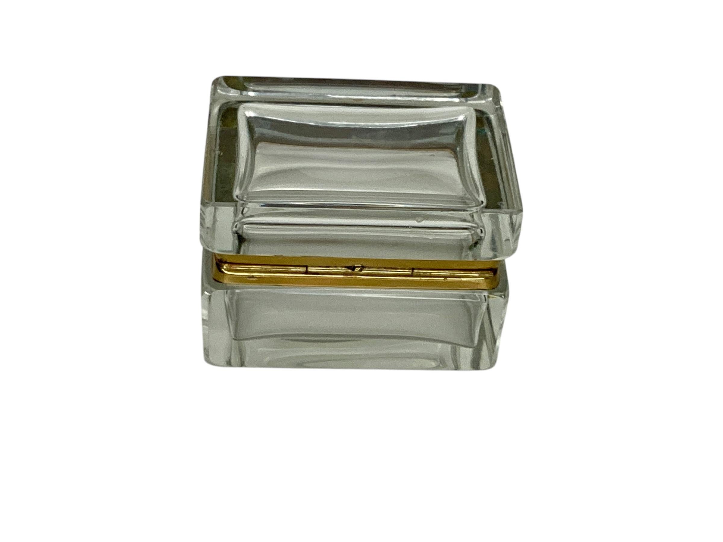 Clear Murano Glass Box In Good Condition For Sale In Chapel Hill, NC