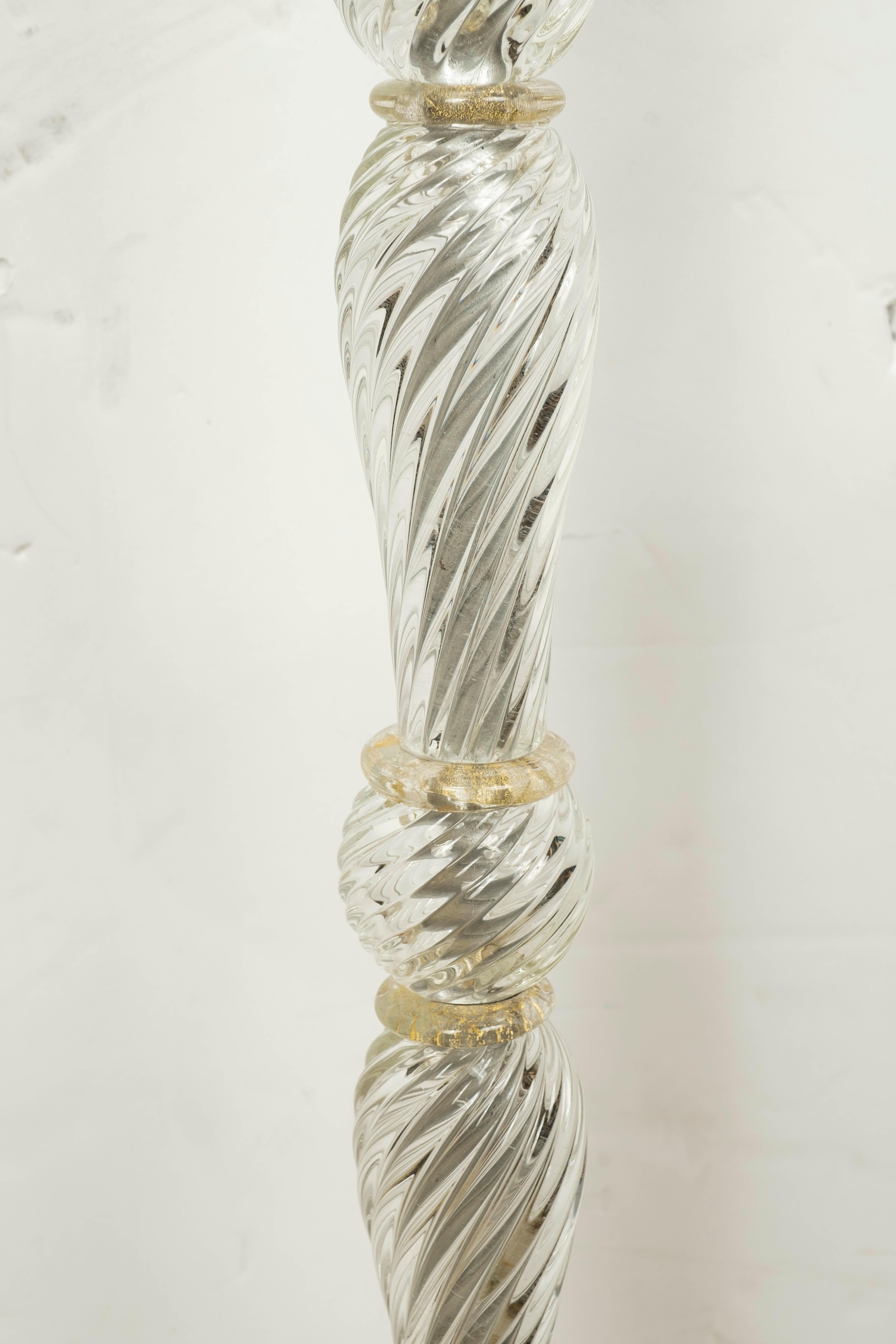 Mid-20th Century Clear Murano Glass Floor Lamp Infused with Gold For Sale