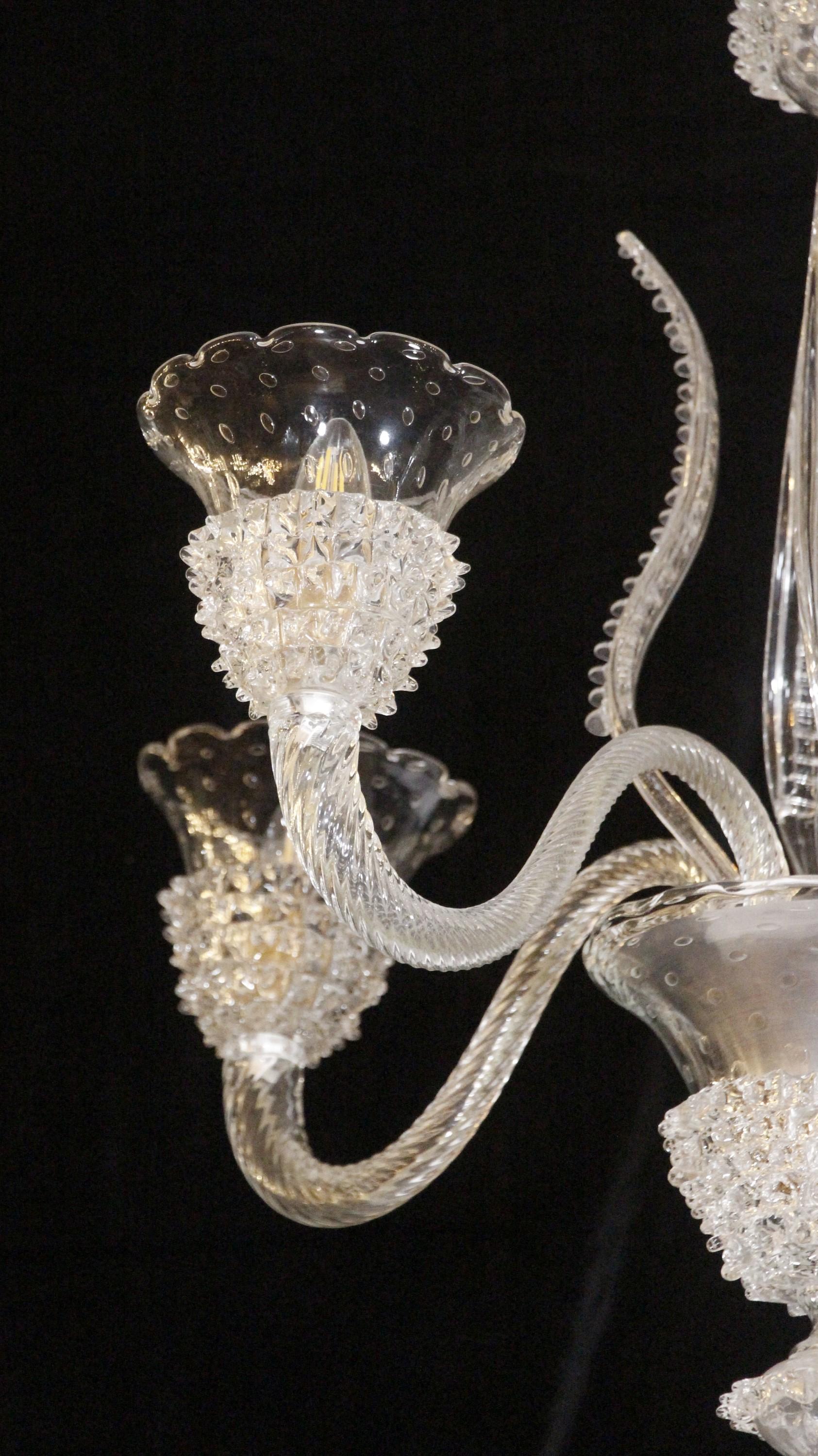 XX secolo Lampadario in vetro trasparente di Murano Rostrato con disegno floreale a 5 bracci in vendita