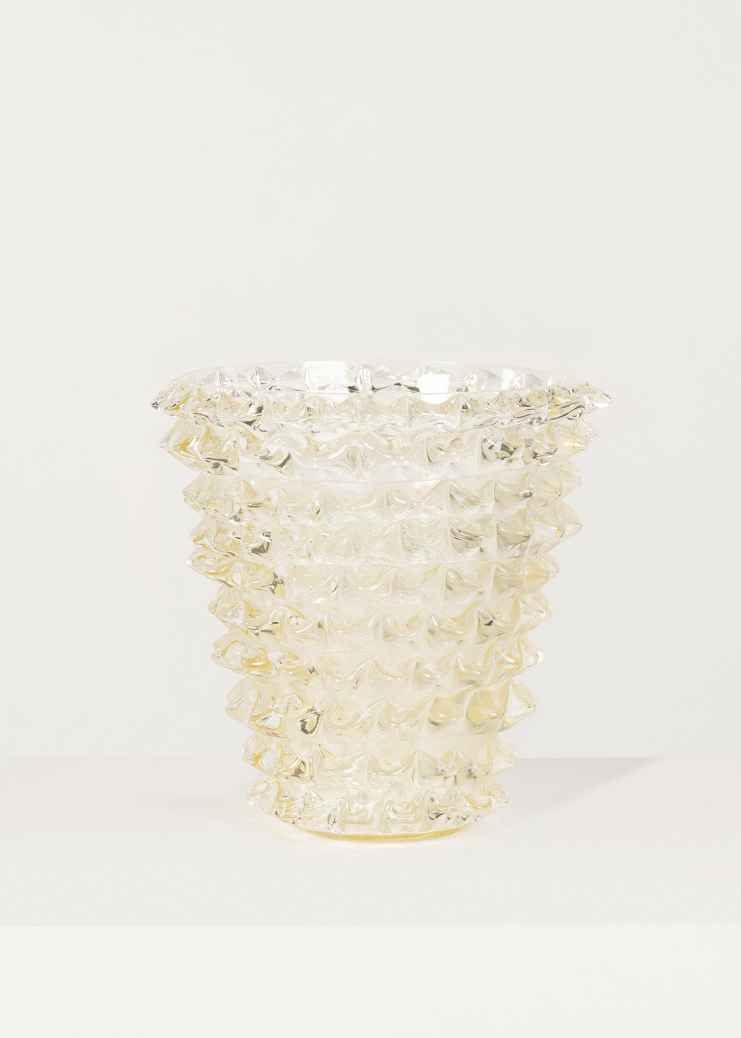 Italiano Vaso trasparente di Murano Rostrato in vendita