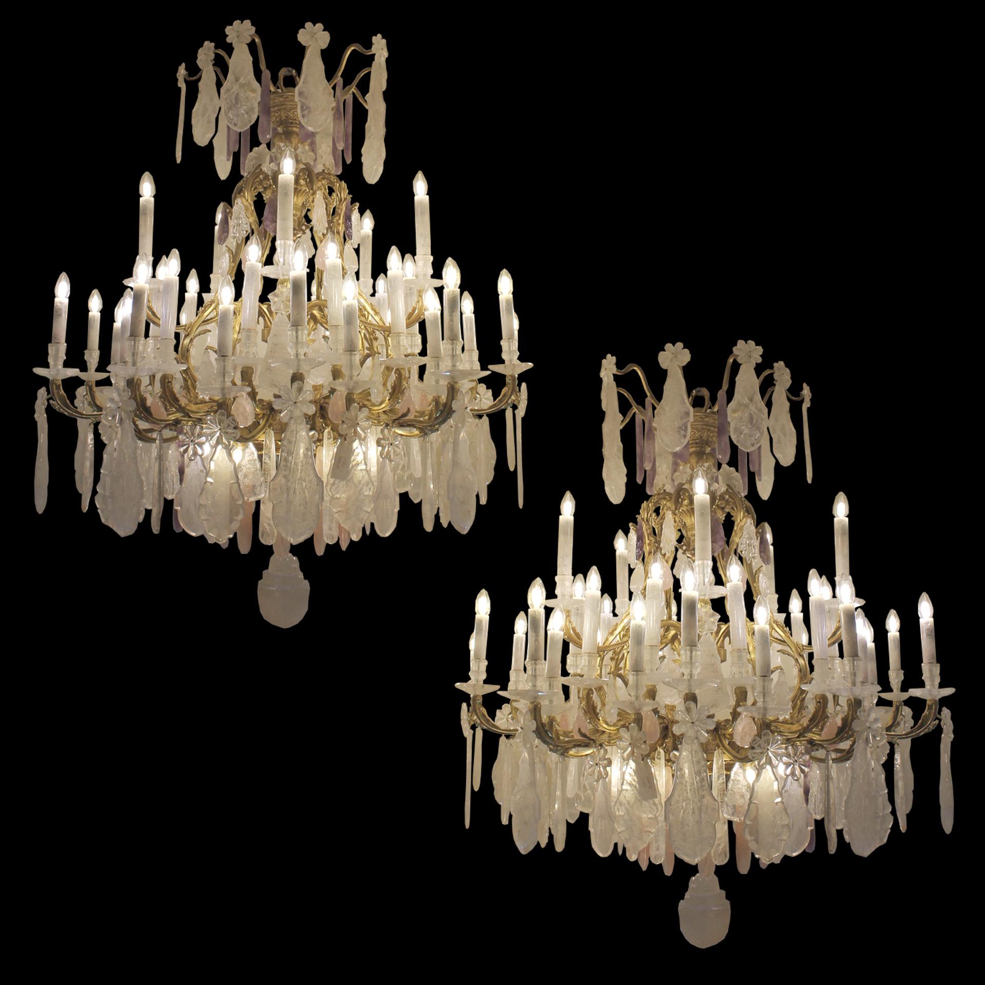 Francese Lampadari a 40 luci in cristallo di rocca di quarzo chiaro e rosa con gocce di ametista in vendita