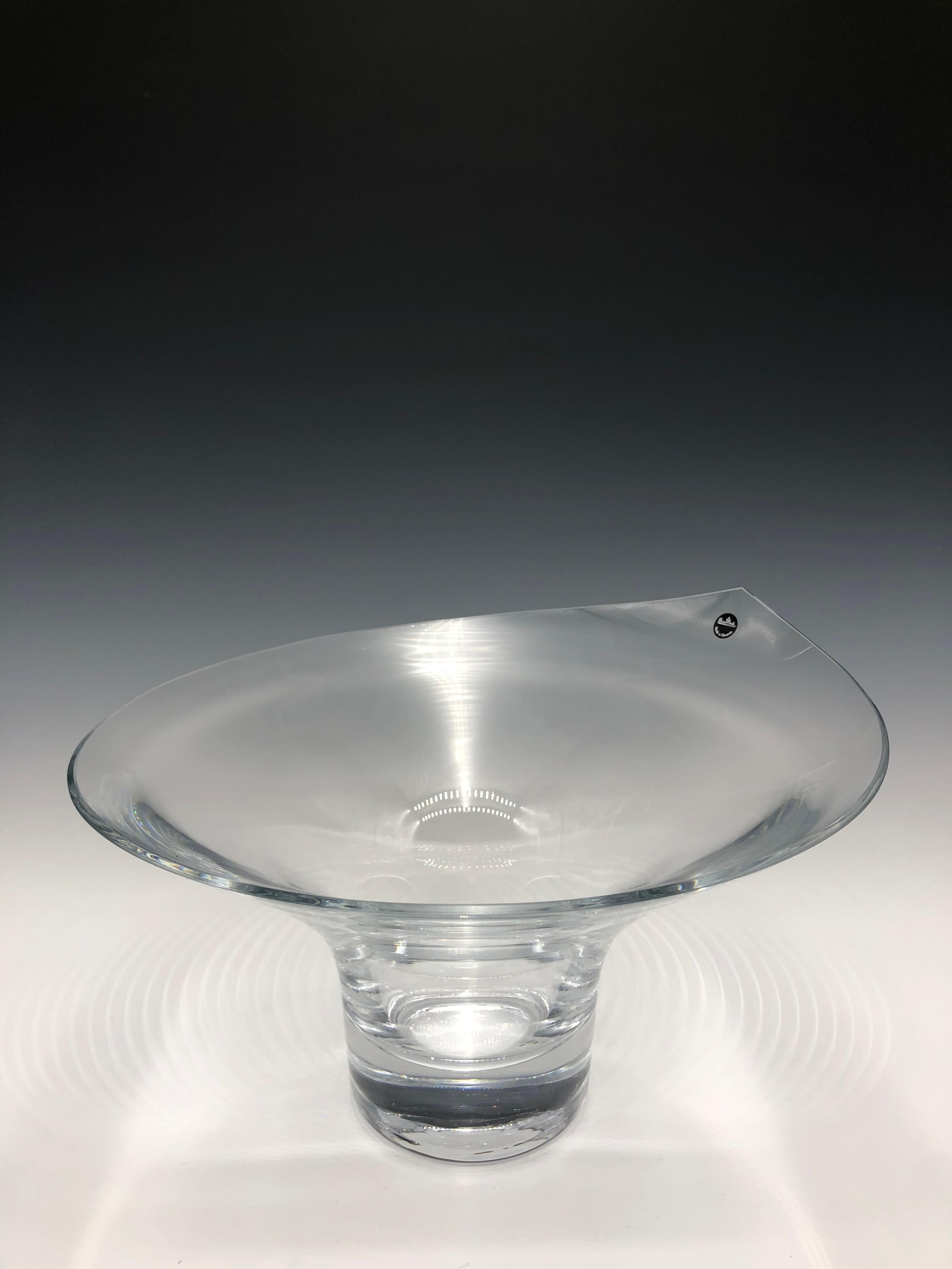 Contemporary Clear Rosenthal Crystal Glass Calla Pedestal Bowl Centerpiece For Sale